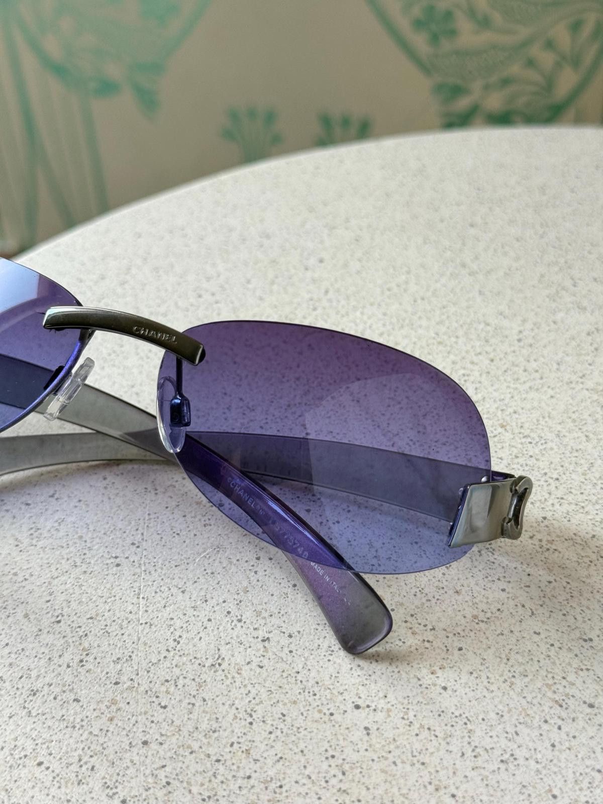 Chanel Vintage Chanel Sunglasses Oval Rimless CC Logo Purple 4034 Size ONE SIZE - 9 Thumbnail