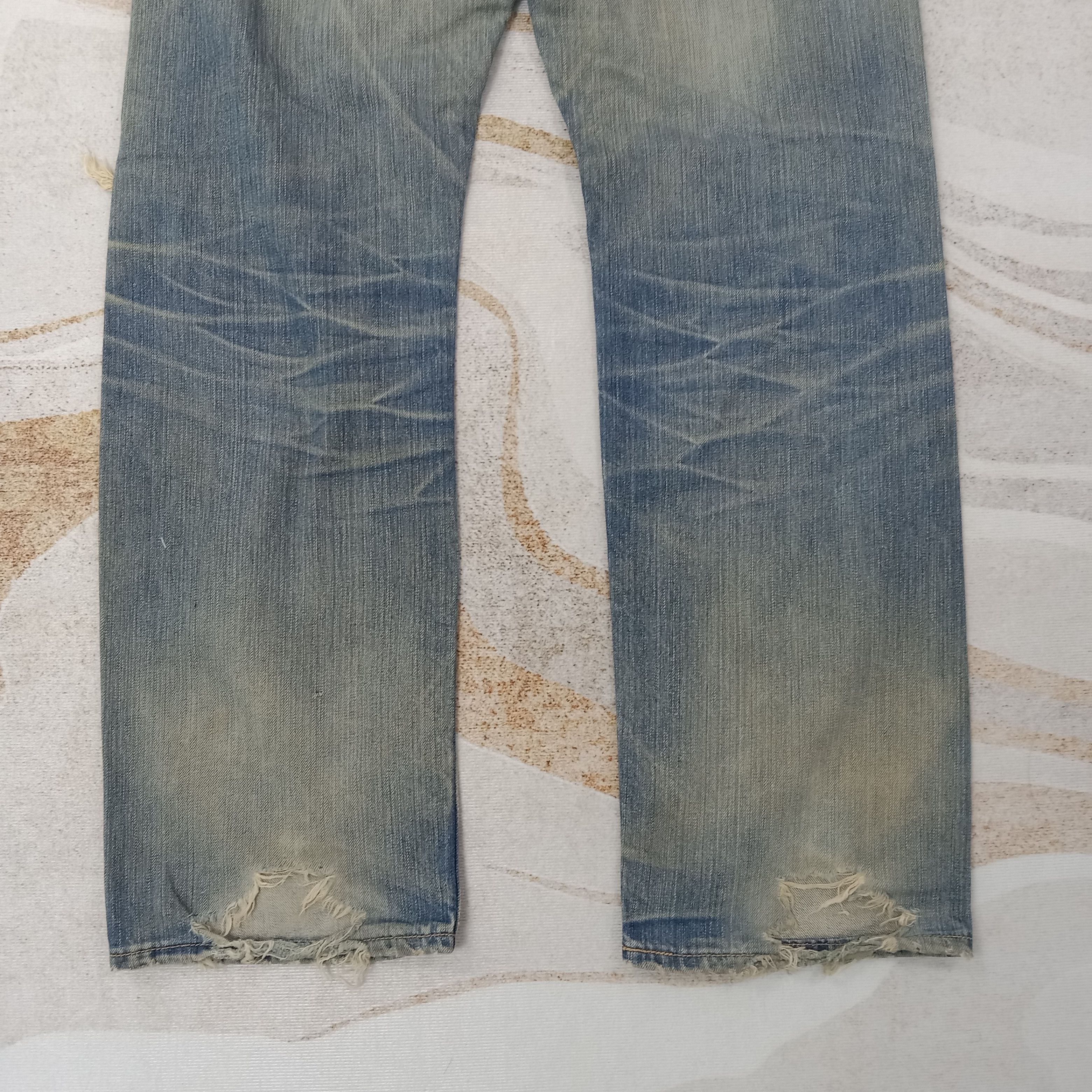 Levi's Levi's 501 Distressed Grunge Denim Jeans C258N22 Size US 31 - 8 Thumbnail