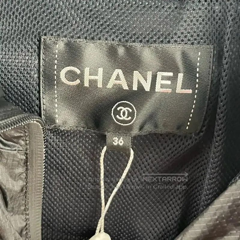 Chanel Chanel Black Women's Hooded Pullover Vest . Size M / US 6-8 / IT 42-44 - 4 Thumbnail