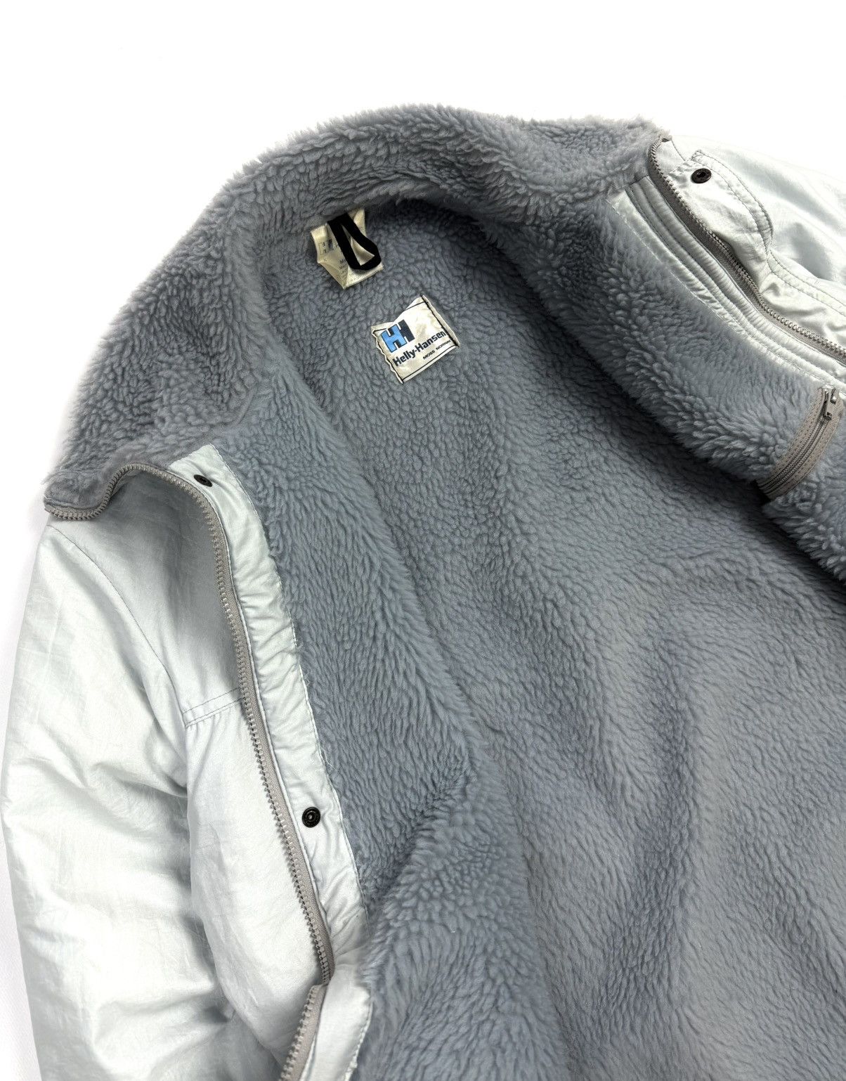 Helly Hansen Vintage Helly Hansen Sherpa Lined Bomber Jacket Portugal Size US M / EU 48-50 / 2 - 10 Thumbnail