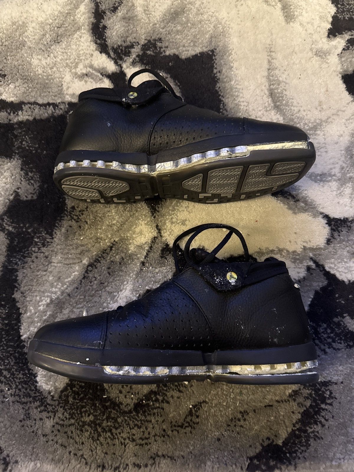 Jordan Brand Air Jordan 16 ‘Chrome’ Size US 10 / EU 43 - 2 Thumbnail