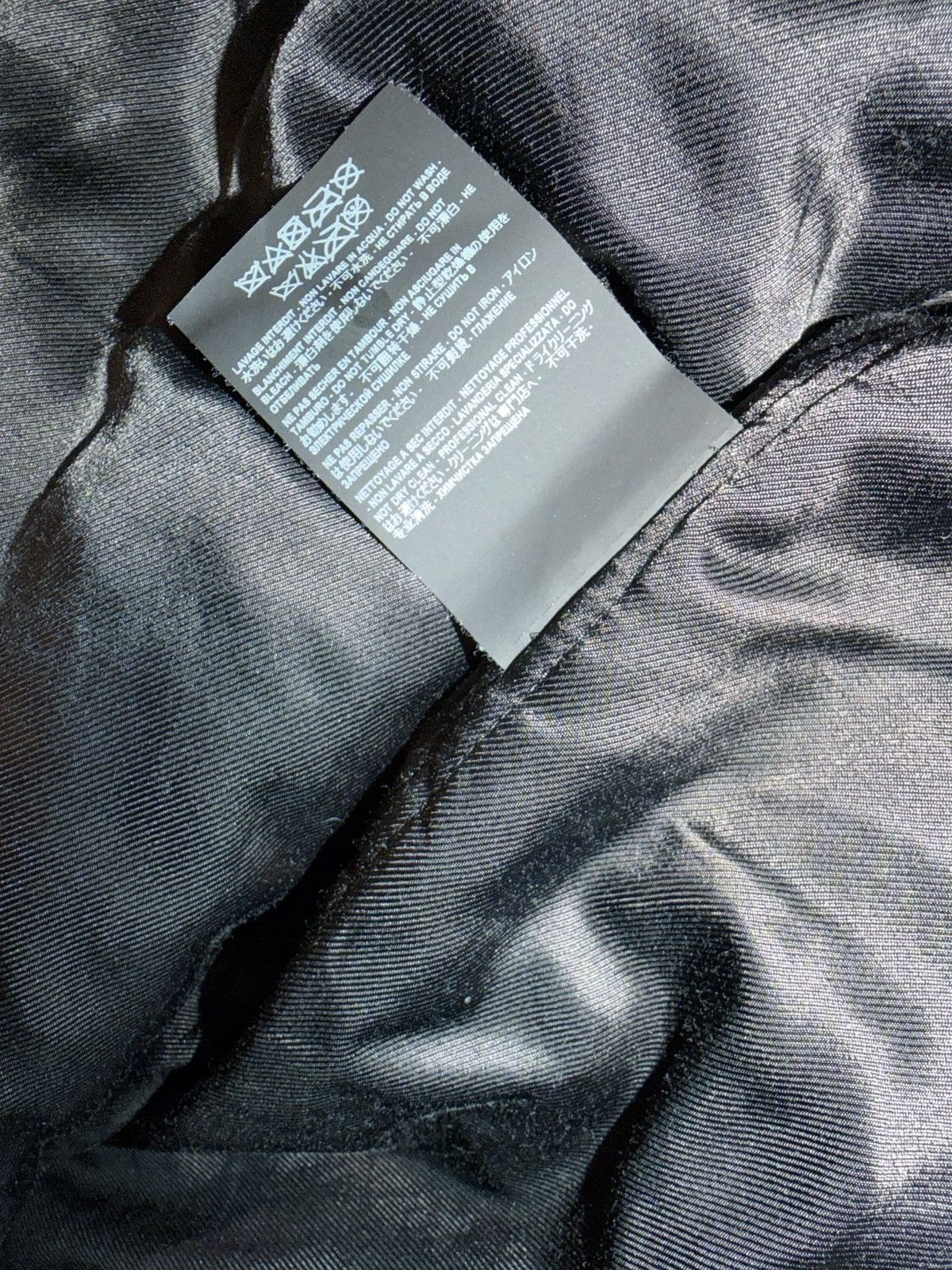 Saint Laurent Paris Saint Laurent mens metal embellished jacket 50/40. $24000 Size US M / EU 48-50 / 2 - 2 Thumbnail