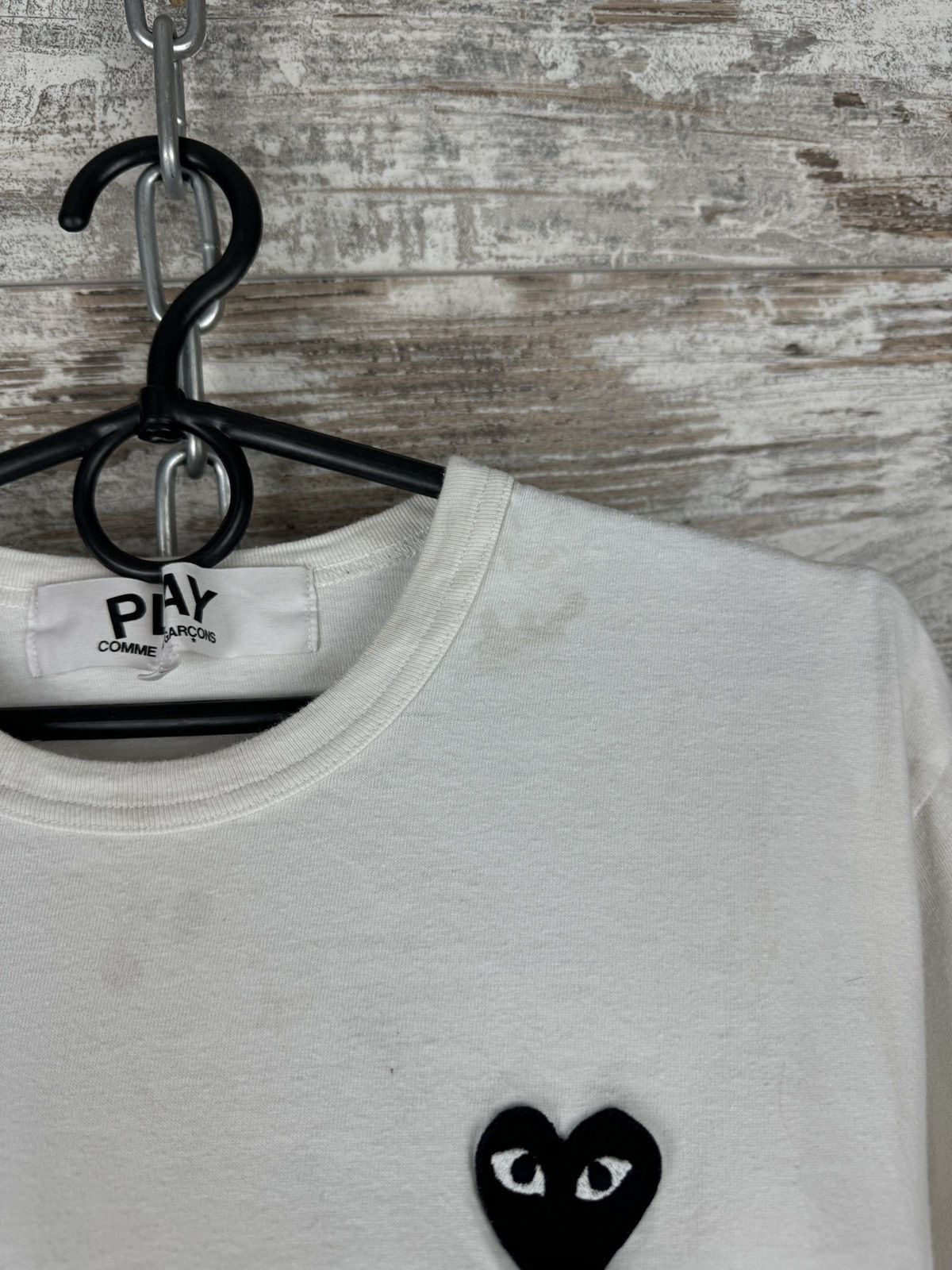 Comme des Garcons Men’s Distressed Play Comme des Garçons T-shirt tee Japanese Size US M / EU 48-50 / 2 - 13 Thumbnail