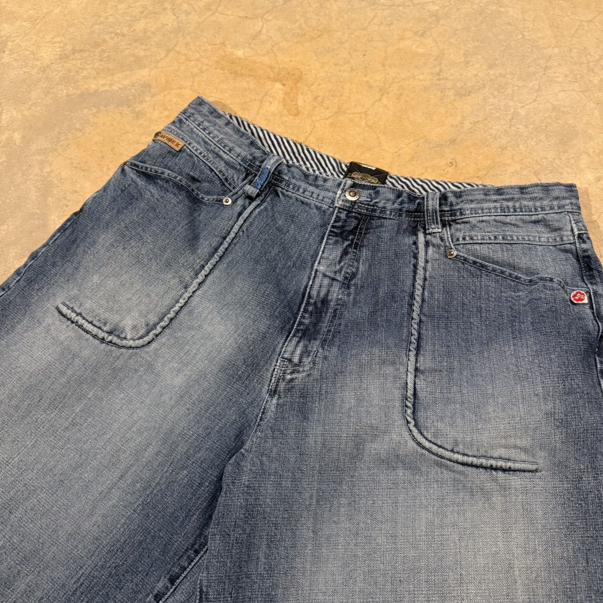 Avirex Vintage 2000s Avirex Faded Baggy Jorts Skater Y2K Grunge ERD Size US 38 / EU 54 - 3 Thumbnail