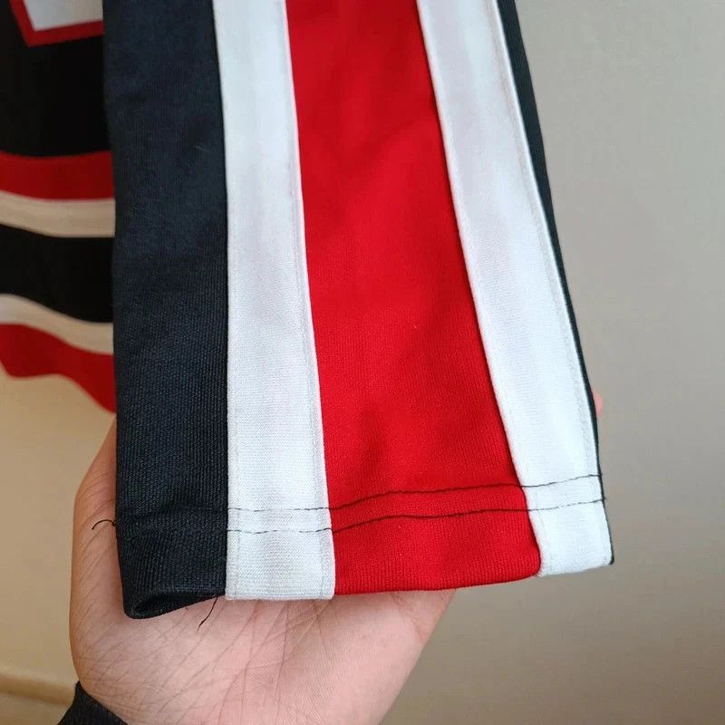 Supreme Supreme Scarface Tony Montana Black Red Hockey Jersey M 2017 Size US M / EU 48-50 / 2 - 10 Thumbnail