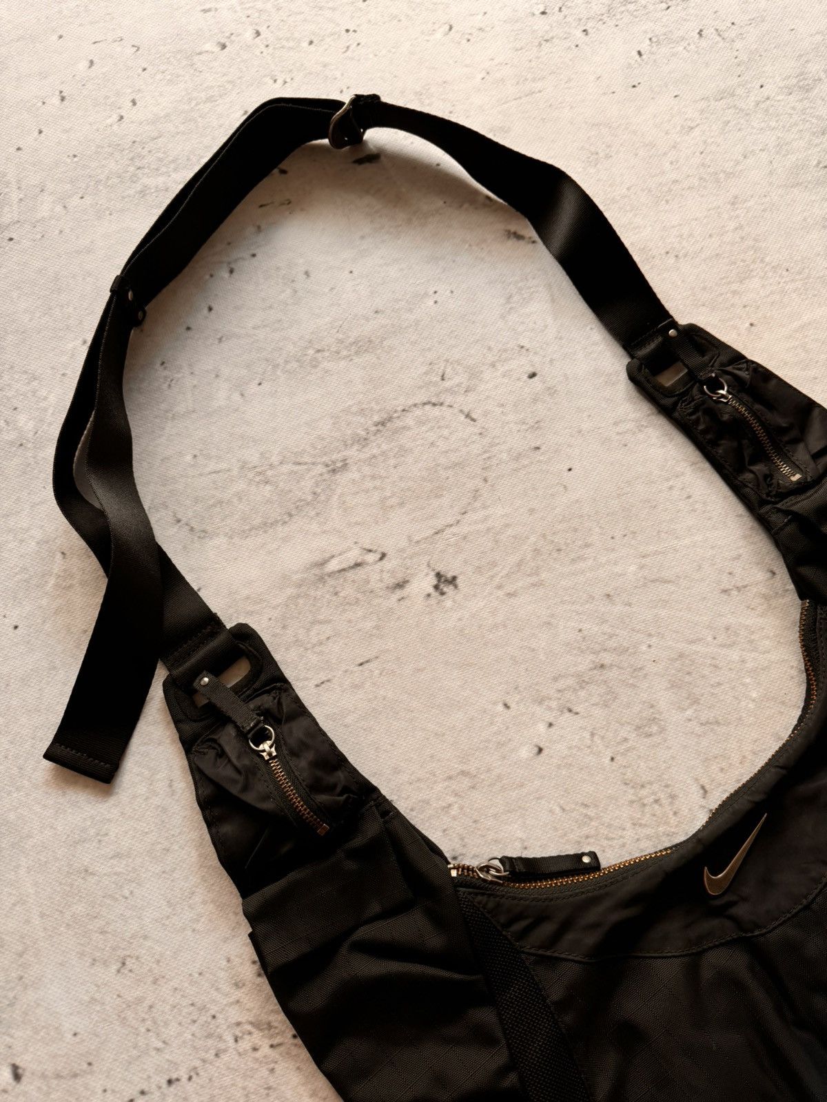 Nike × Vintage NIKE VINTAGE BASIC CASUAL SLING BAG 00s 90s Size ONE SIZE - 3 Thumbnail