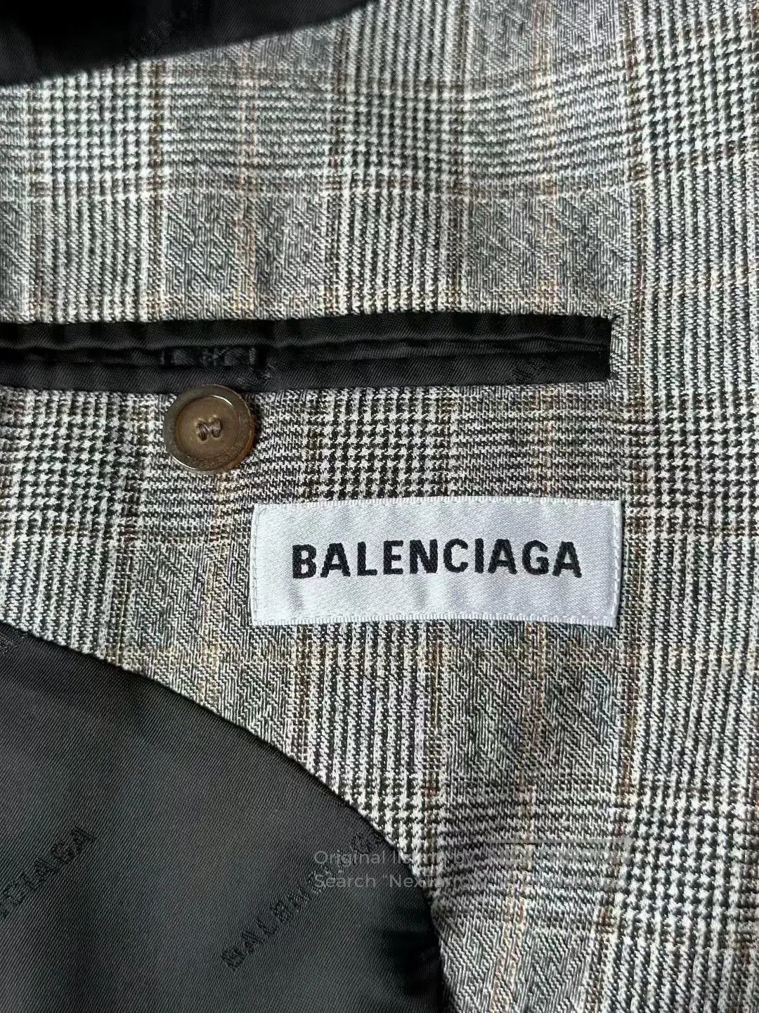 Balenciaga Balenciaga Checked Sleeve Badge Blazer. Size US S / EU 44-46 / 1 - 3 Thumbnail