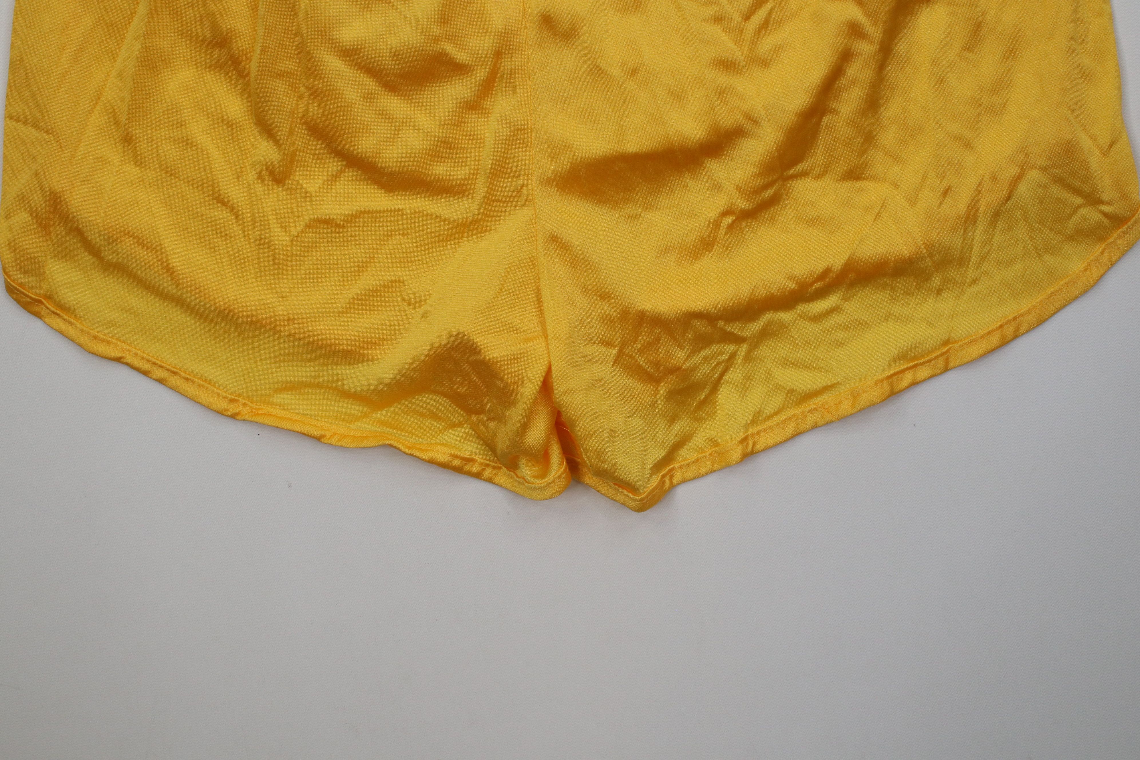 Vintage Vintage Streetwear Nylon Lined Running Short Shorts USA Size US 32 / EU 48 - 10 Thumbnail