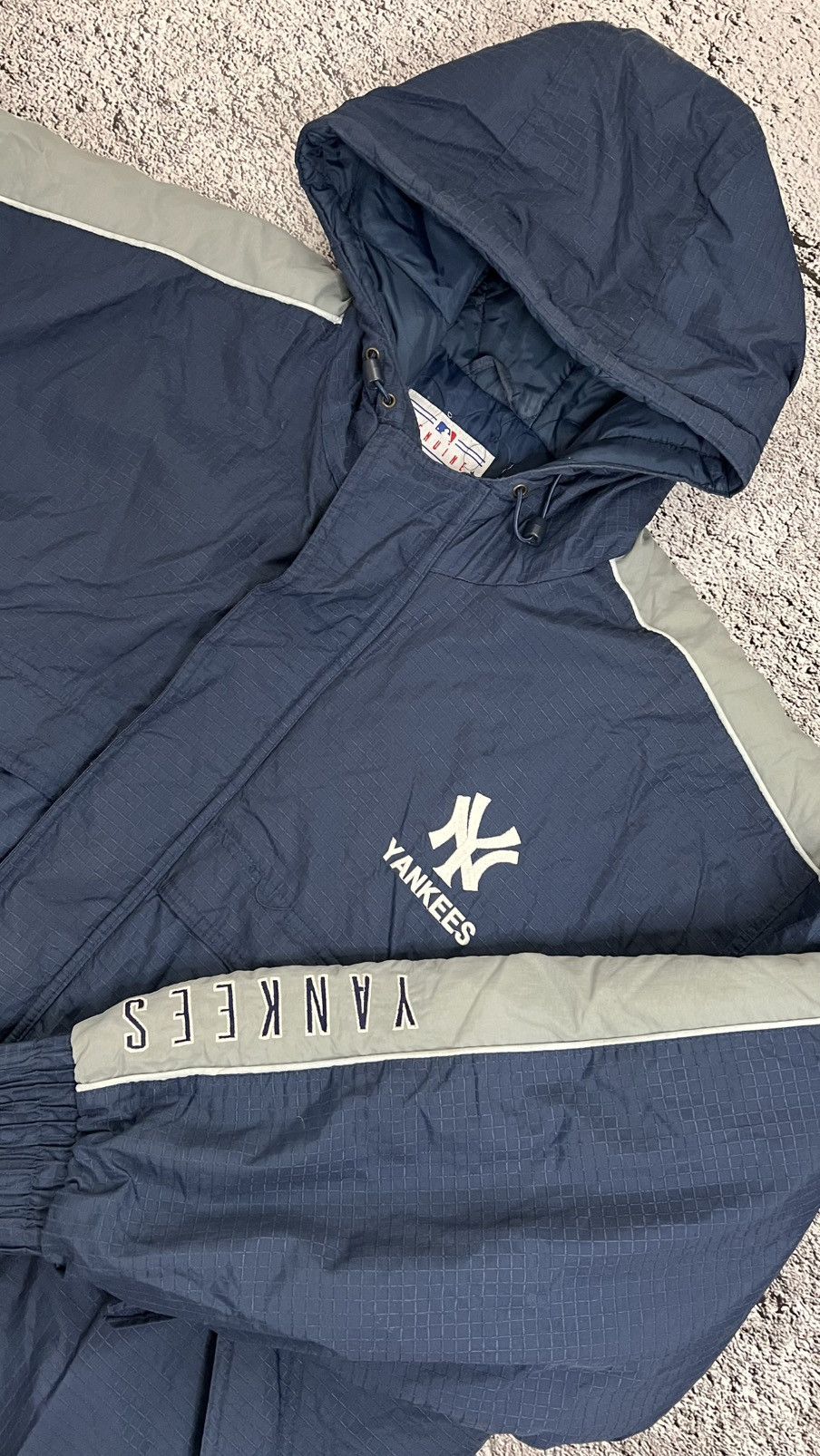 MLB × Puma 1999 RARE‼️New York Yankees MLB puma down vintage jacket Size US XXL / EU 58 / 5 - 1 Thumbnail