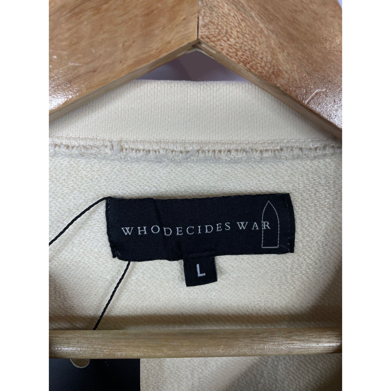 Who Decides War WDW Arched Collage Grey & Cream Crewneck Size L / US 10 / IT 46 - 3 Thumbnail