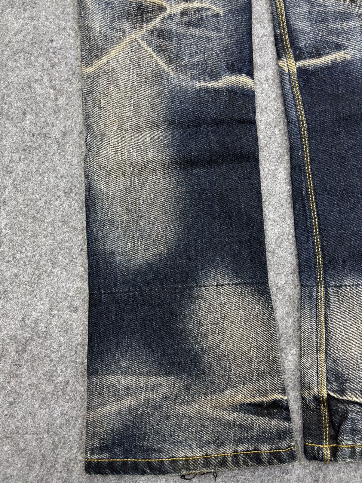 HIDEAWAYS 💥Flare💥Hideaway Rusty Fades Flare Denim F801 Size US 31 - 19 Thumbnail
