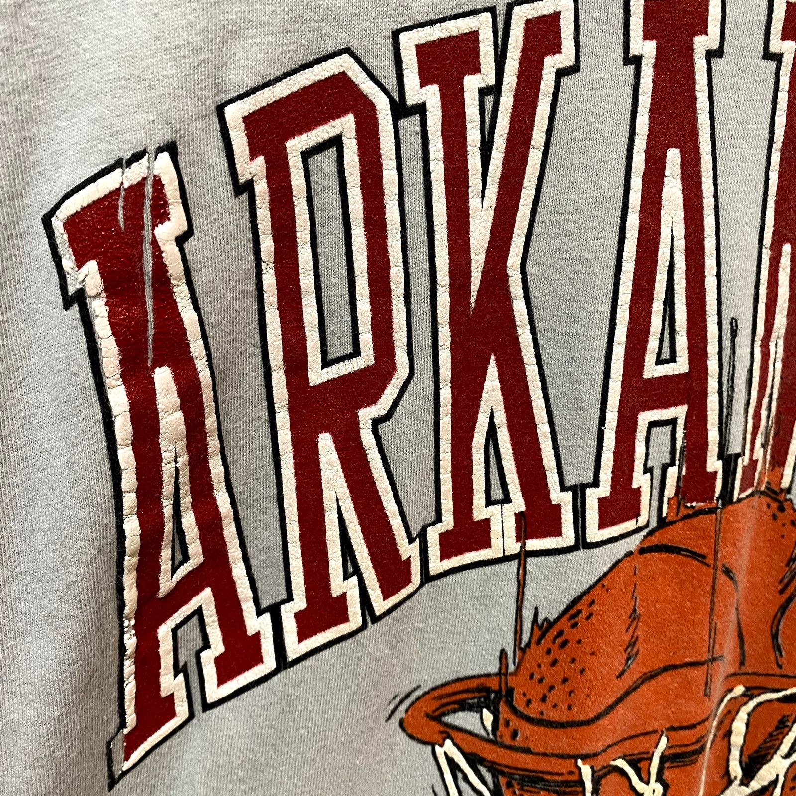 NCAA × Vintage Vintage Arkansas Razorbacks Basketball T Shirt Size US XL / EU 56 / 4 - 3 Thumbnail