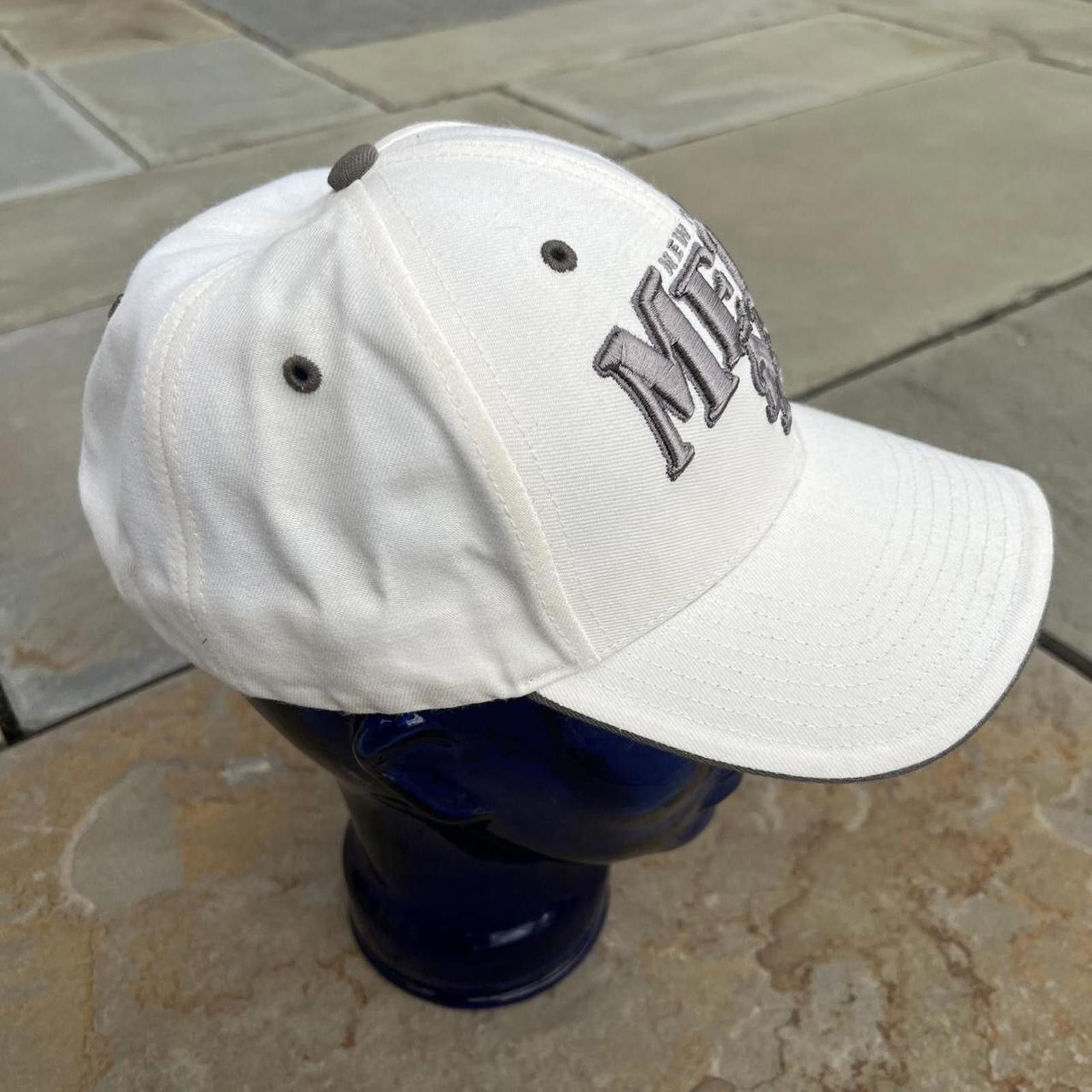 MLB Neo-Vintage Y2K New York Mets Genuine MLB Strapback Hat Size ONE SIZE - 2 Thumbnail