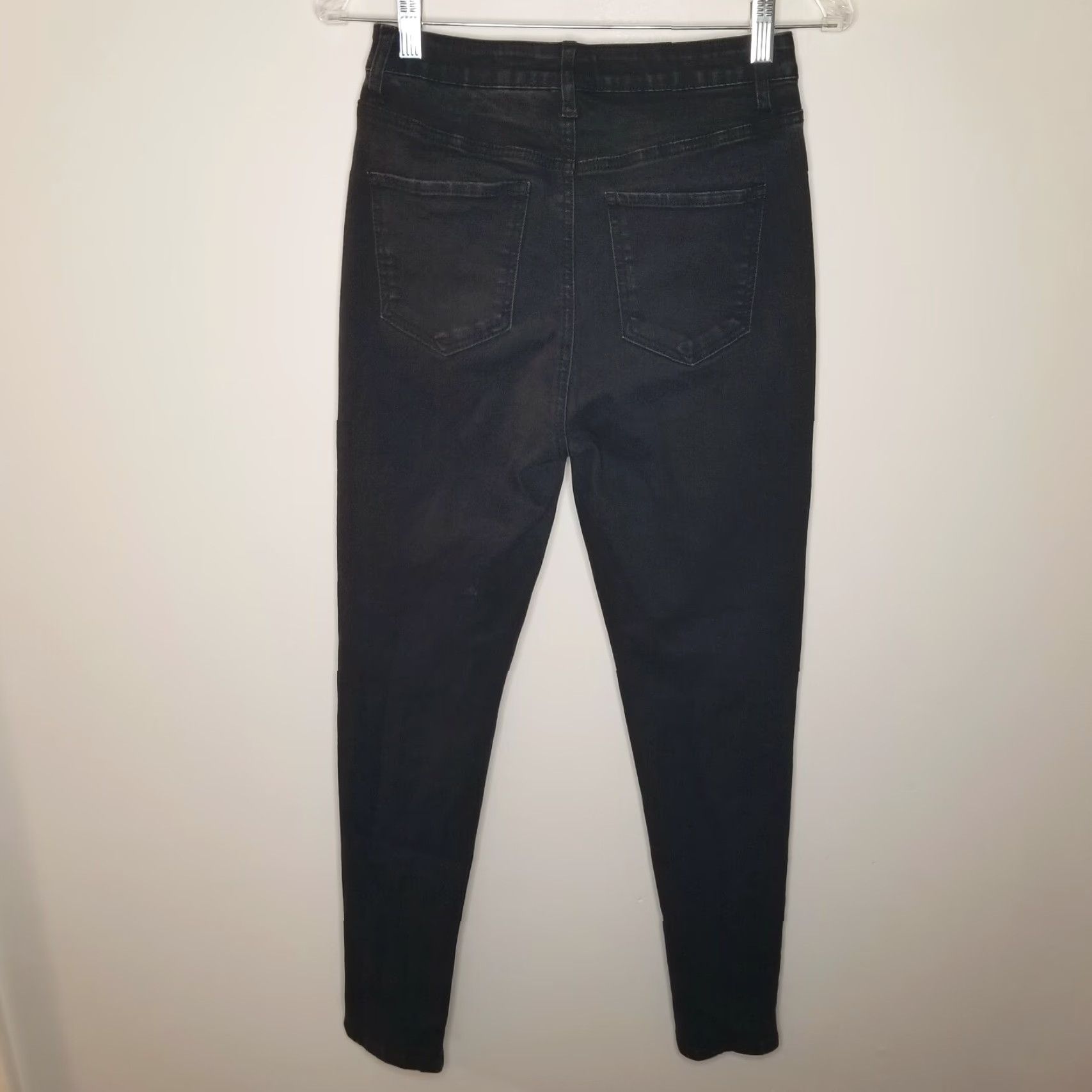 Forever 21 FOREVER 21 Jeans Skinny Women's Black Size 28 Regular 28.5" Inseam 28" Waist Size 28" / US 6 / IT 42 - 4 Thumbnail