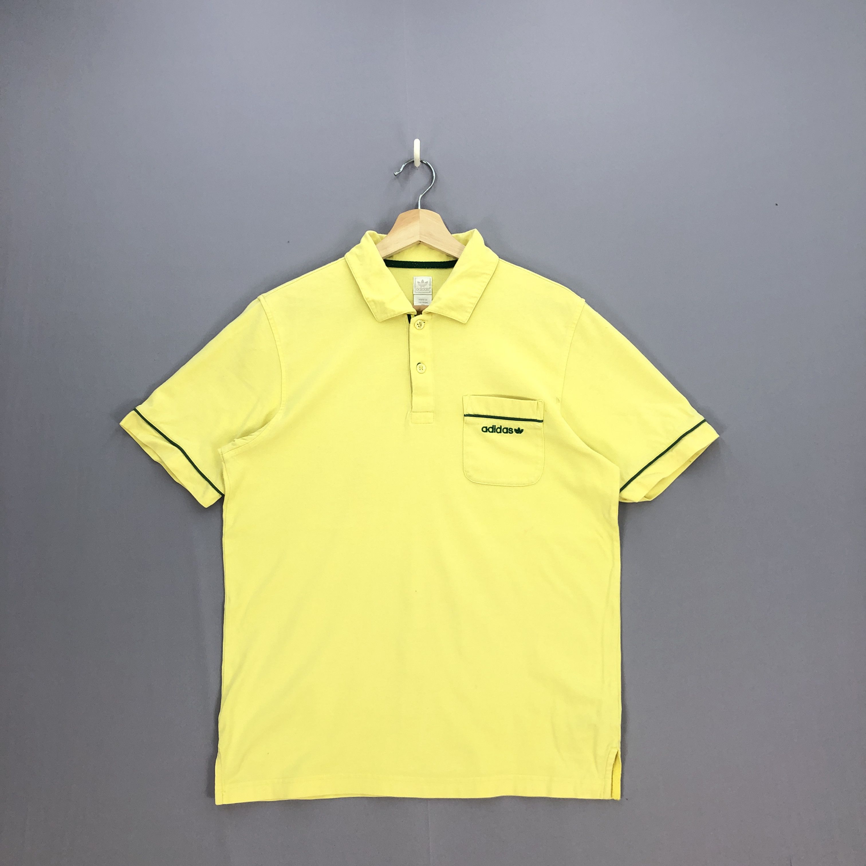 Adidas Vintage 90s Adidas Tshirt Adidas Trefoil Polo Tees Size US M / EU 48-50 / 2 - 1 Thumbnail