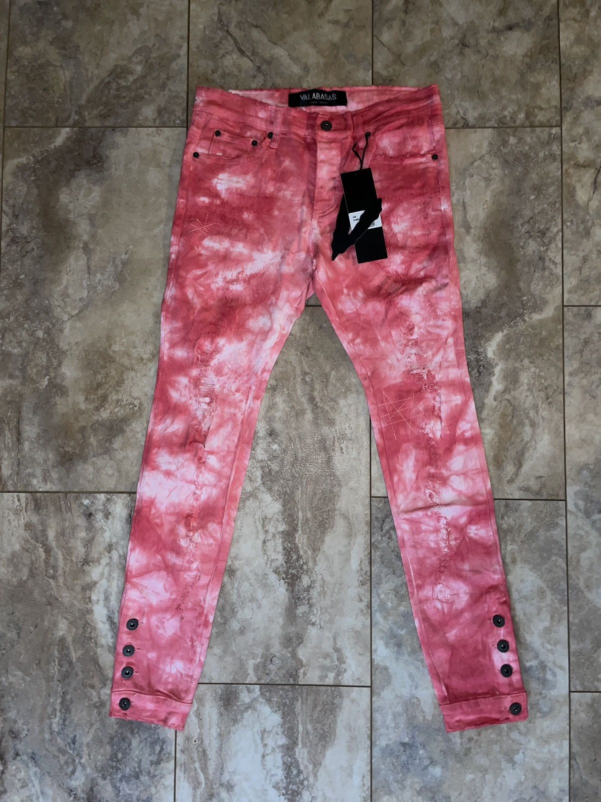 image of Distressed Denim Valabasas Jeans "v45" Rosso Size 30 in Rose, Men's