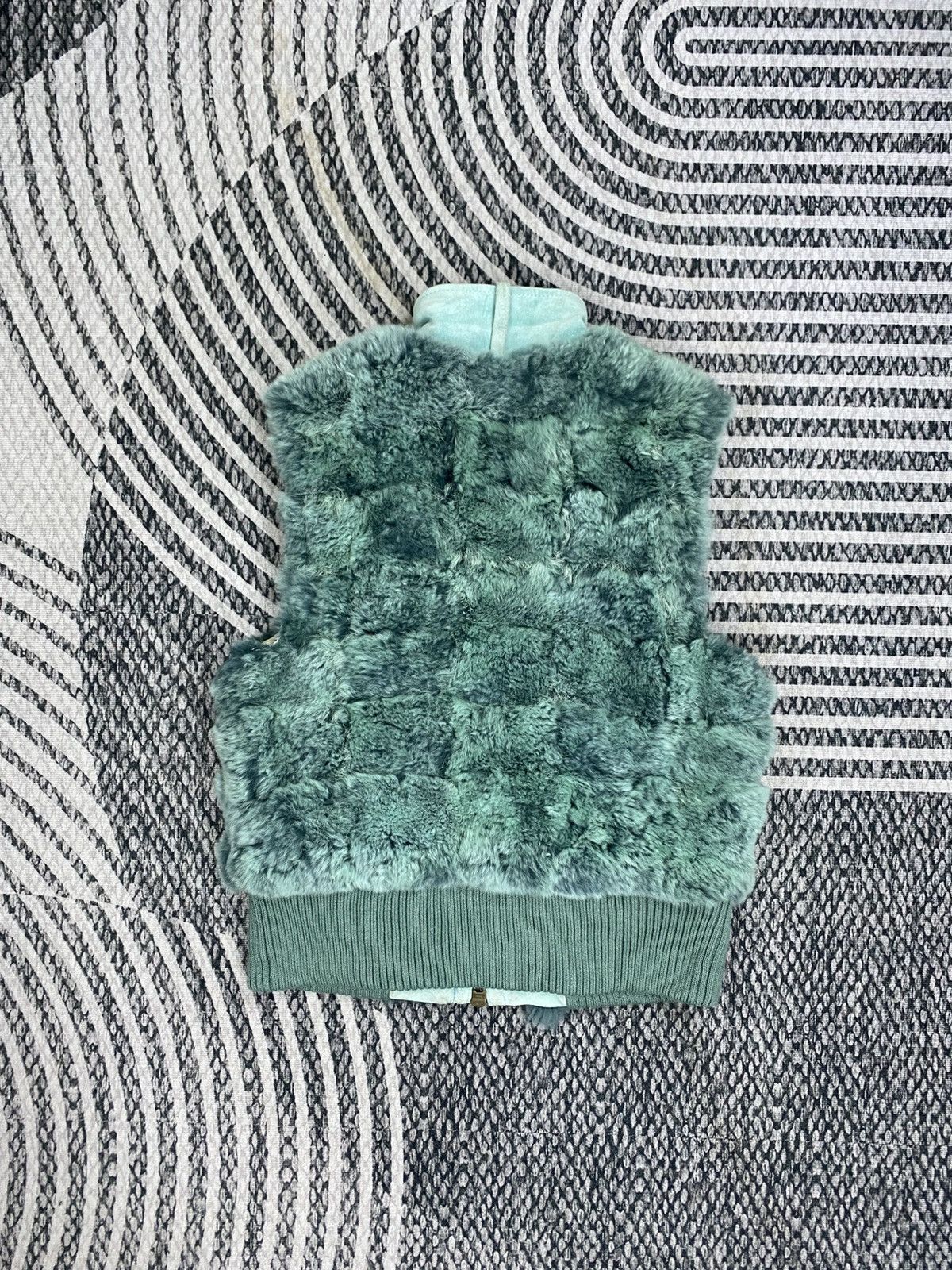 Japanese Brand Vintage Arnold Palmer Faux Fur Teal Zip-Up Sleeveless Jacket Size S / US 4 / IT 40 - 3 Thumbnail