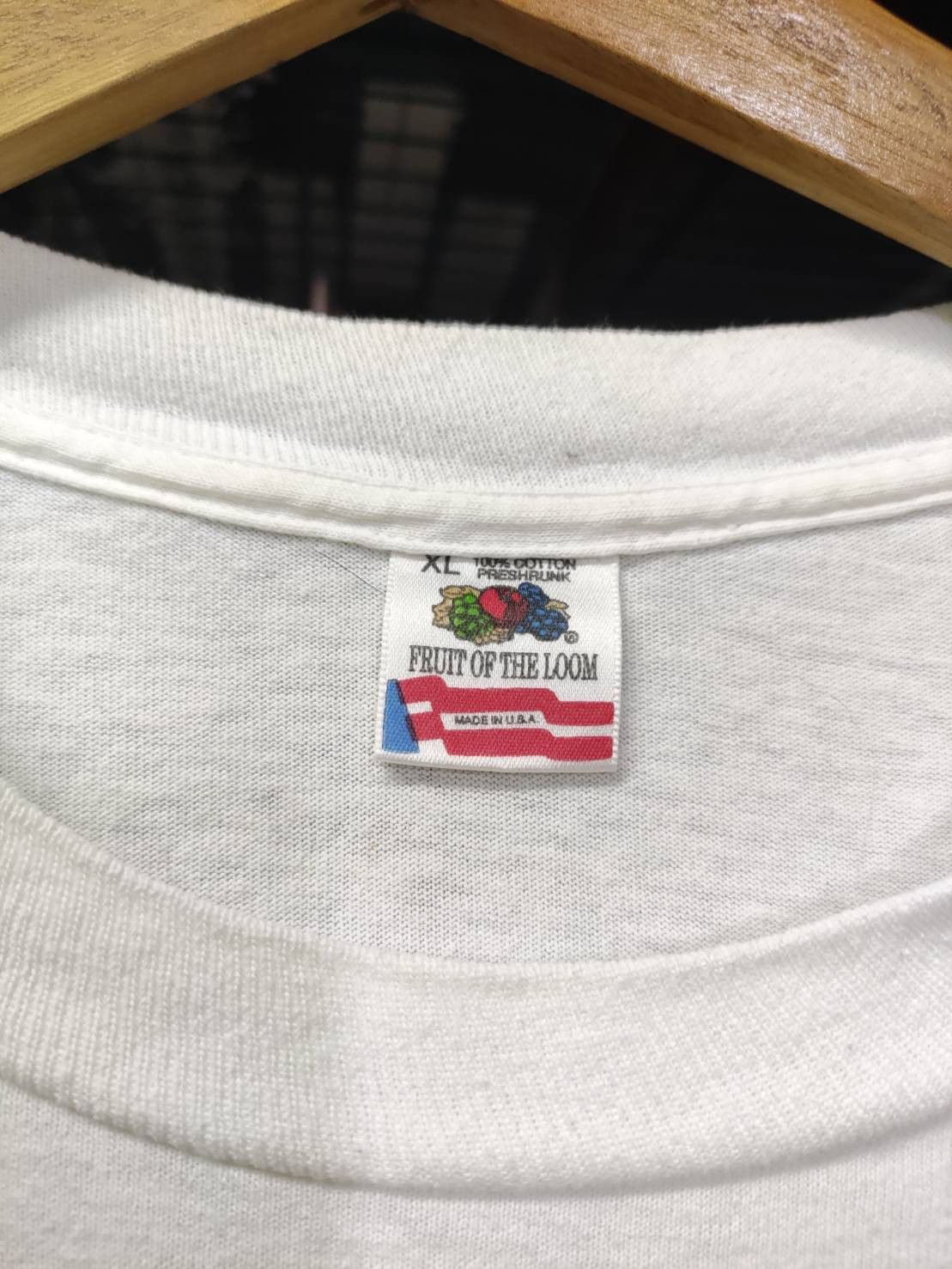 Other Vtg 90's Luxotica Group Eyewear Promo USA T-Shirt Size US XL / EU 56 / 4 - 5 Thumbnail