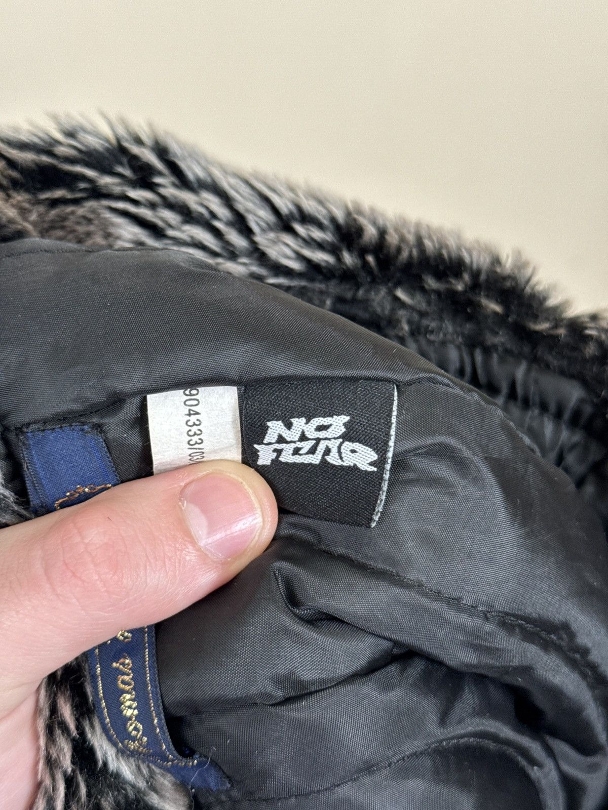 No Fear No Fear Ushanka Mohair Fuzzy Paint Hat Camo Crazy Y2K Winter Size ONE SIZE - 22 Thumbnail