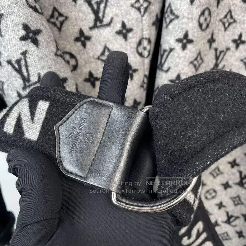 Louis Vuitton Louis Vuitton Black Old Flower Full Print Bathrobe Coat Size XS / US 0-2 / IT 36-38 - 5 Thumbnail