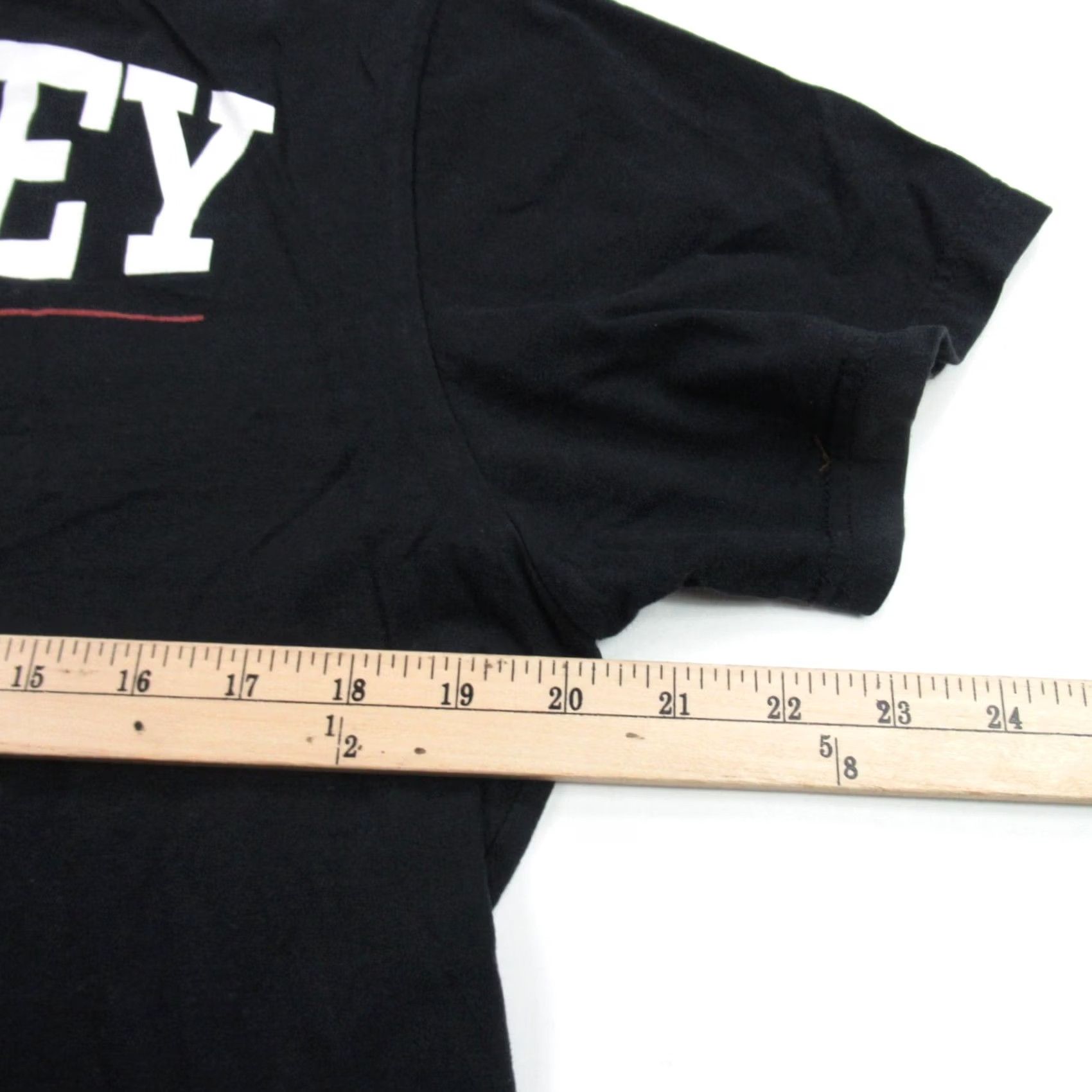 Oakley Oakley Shirt Mens Medium Black Short Sleeve Regular Fit Casual Lightweight Mens Regular Black Oakley Shirt Size US M / EU 48-50 / 2 - 6 Thumbnail