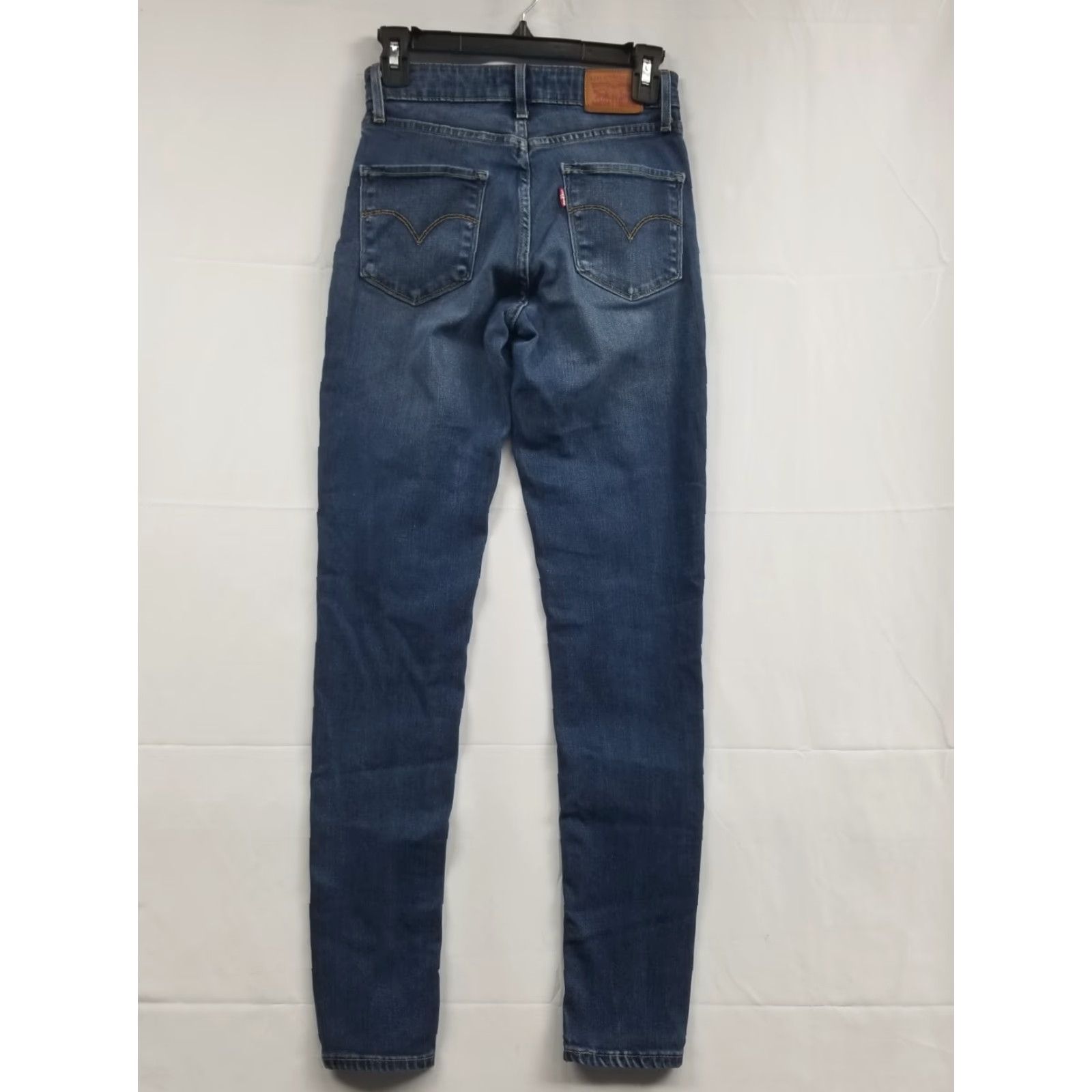 Levi's Levi's 721 Jeans Women Size 25 Denim High Rise Skinny Slimming Blue 5-Pocket Logo Embroidered Pockets Denim Jean Pants Stretch Modern Classic Retro Size 42" / US 20 - 2 Thumbnail