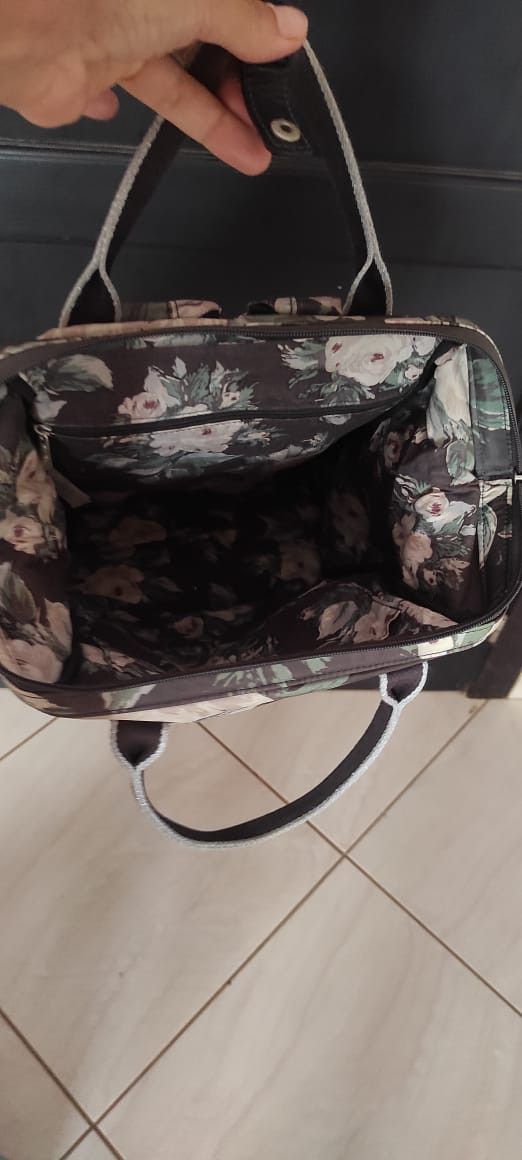 Vintage CATH KIDSTON London Backpack Floral Adjustable Strap Handbag Size ONE SIZE - 7 Thumbnail