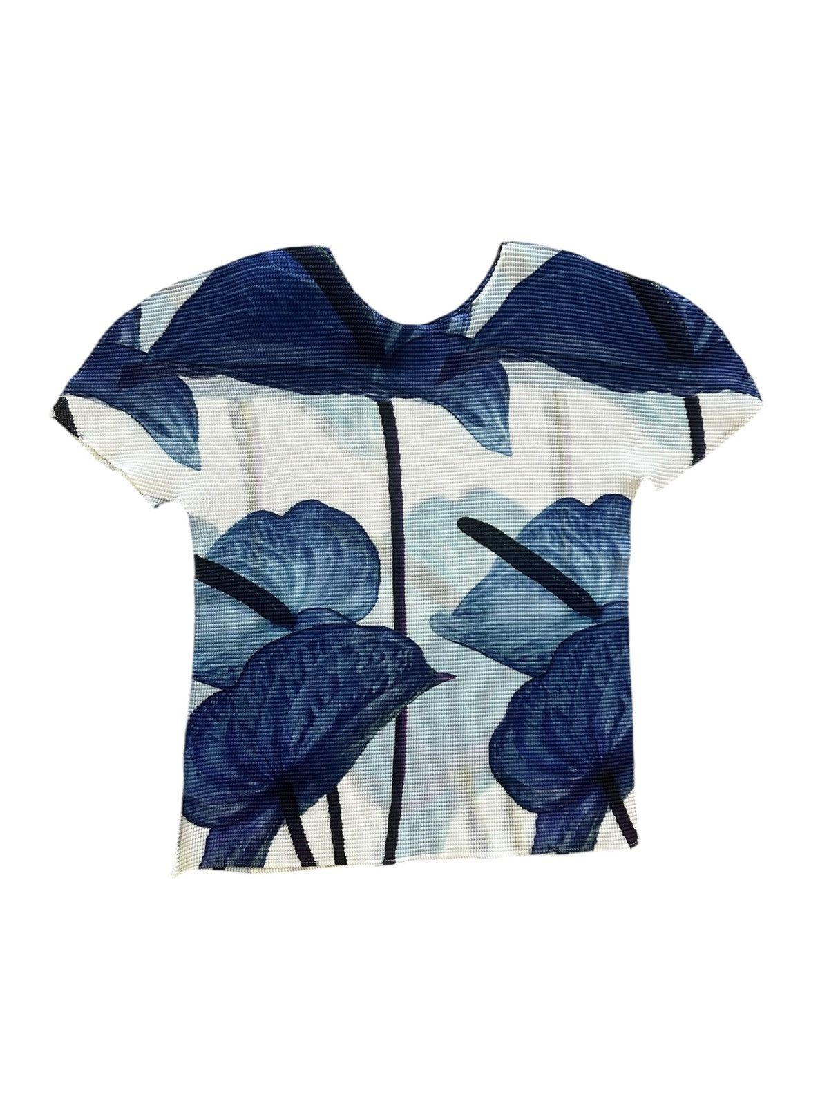 Issey Miyake RARE Issey Miyake Me floral top | Grailed