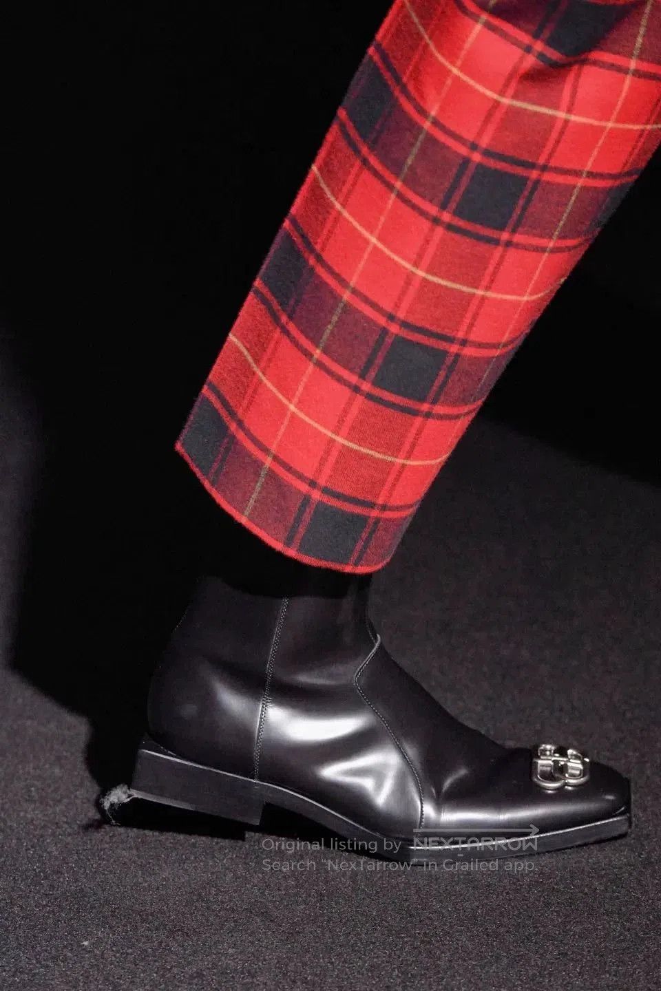 Balenciaga Red Plaid Casual Pants Size 30. Size US 30 / EU 46 - 1 Thumbnail