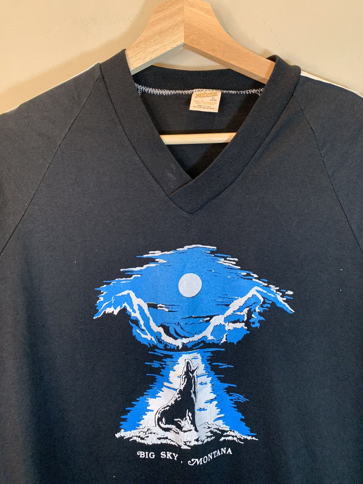 Vintage *RARE* Vintage 70’s Big Sky Montana Wolf Single Stitch Shirt Size US L / EU 52-54 / 3 - 2 Thumbnail