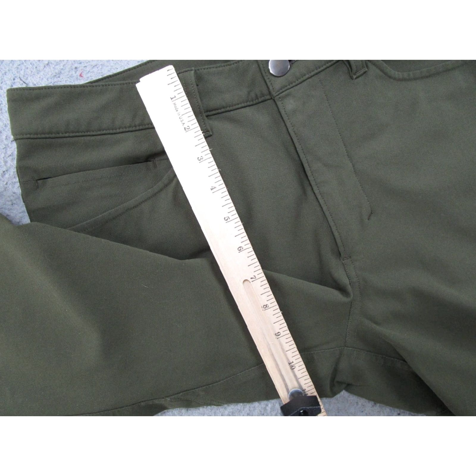 Lululemon Lululemon ABC Classic Pants Men’s Size 31x27 Green LM5426S Classic Chino 5-Pocket Casual Mens Shoes? Size US 31 - 6 Thumbnail