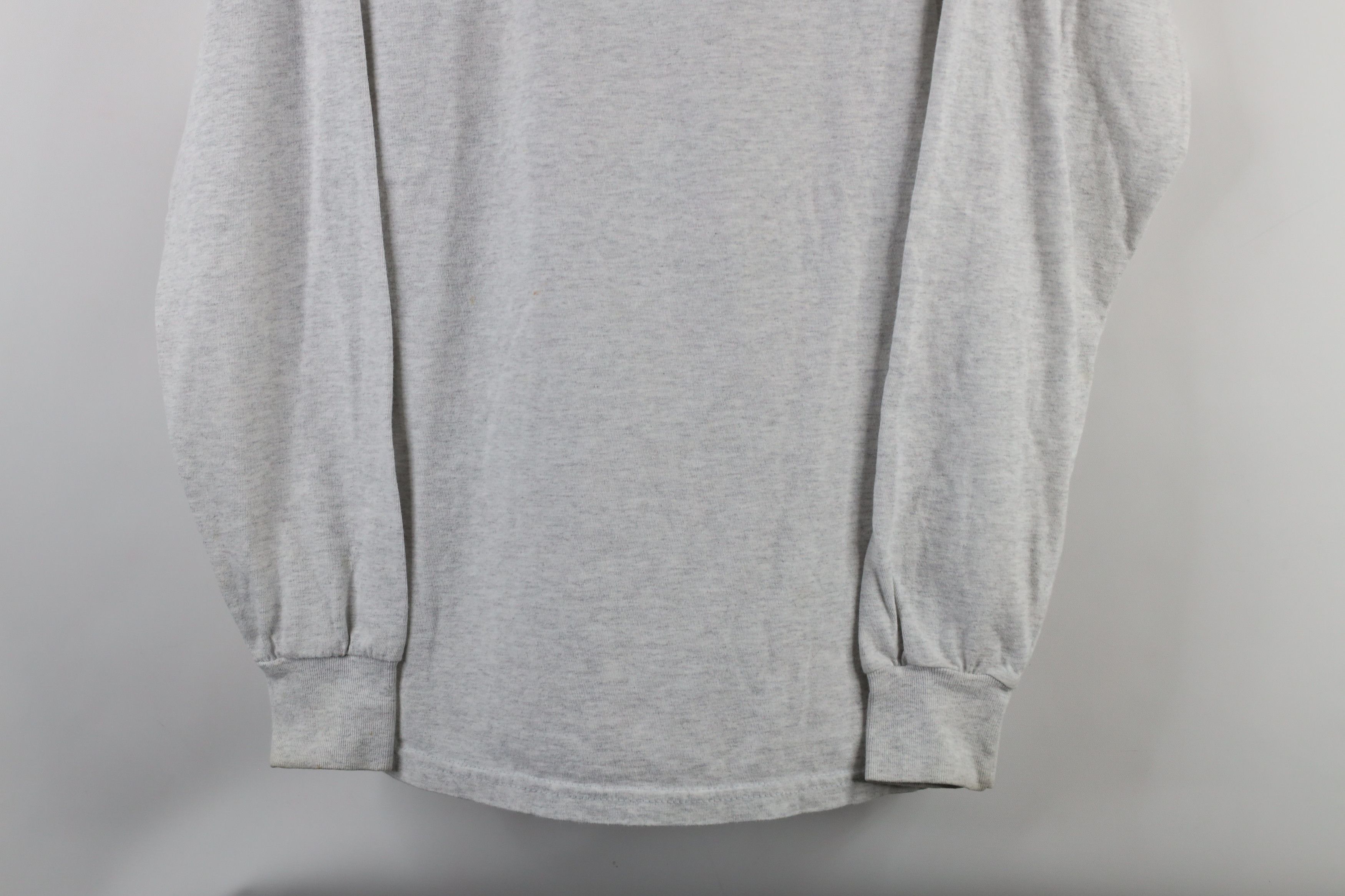 Vintage Vintage 90s Streetwear Bee Bowling Long Sleeve T-Shirt Gray Size US M / EU 48-50 / 2 - 3 Thumbnail