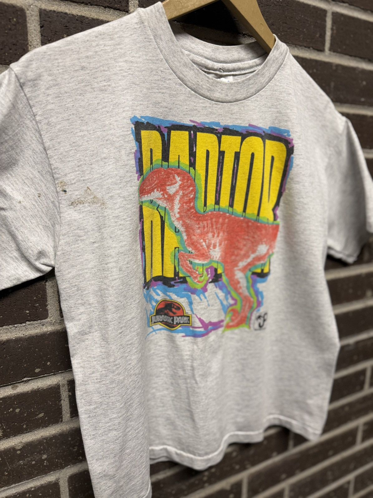 Vintage Thrashed Jurassic Park Tee (1993) Size US XS / EU 42 / 0 - 2 Thumbnail