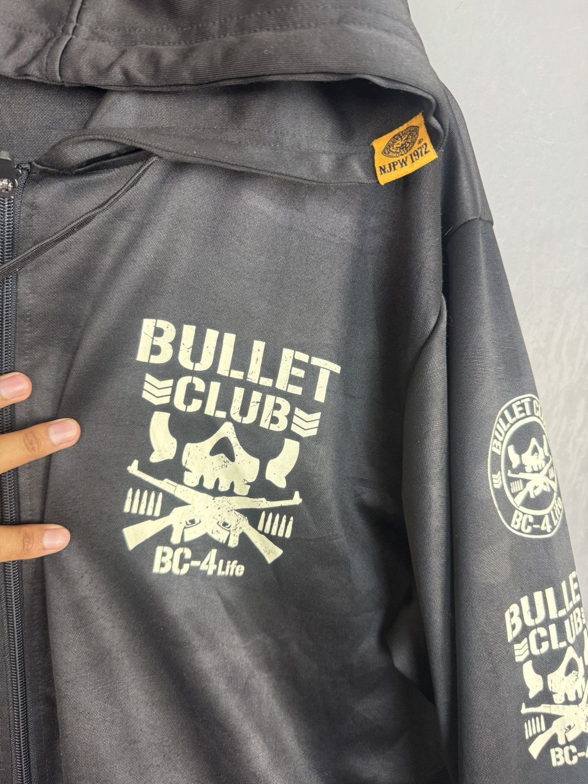 Japanese Brand × Vintage Vintage Bullet Club Zipper Hoodie by New Japan Pro Wresling Size US XXL / EU 58 / 5 - 2 Thumbnail