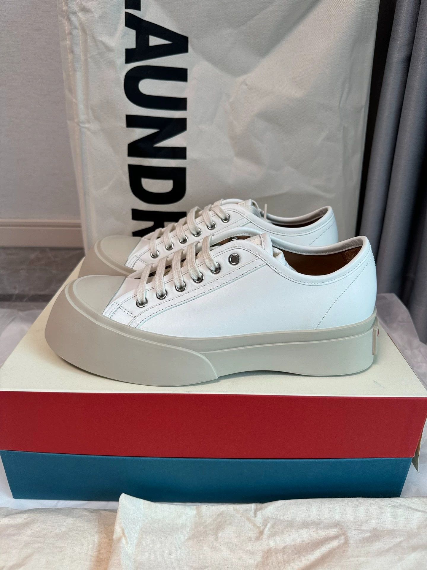 Marni Marni Pablo Oversized Mary Jane White 39 Size US 8.5 / IT 38.5 - 3 Thumbnail