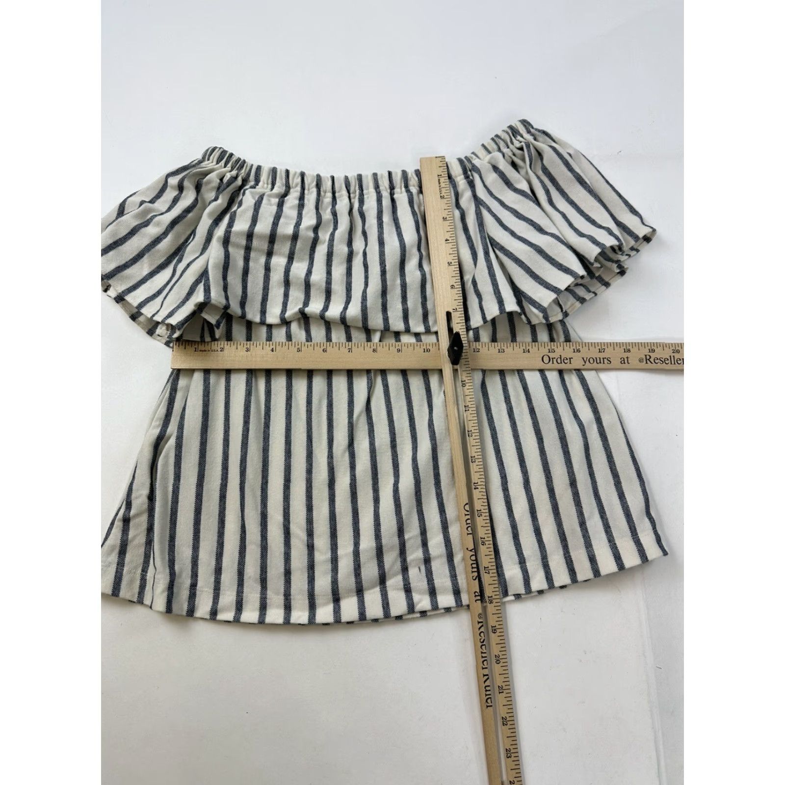 Banana Republic Banana Republic Blouse Women XS Off The Shoulder Striped Shirt Womens XS Multicolor Cotton Pattern Off Shoulder Sleeveless 90s? Size XS / US 0-2 / IT 36-38 - 5 Thumbnail