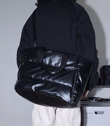 Japanese Brand × Vintage Fashion y2k zip quilted messenger bag tote bag Size ONE SIZE - 3 Thumbnail