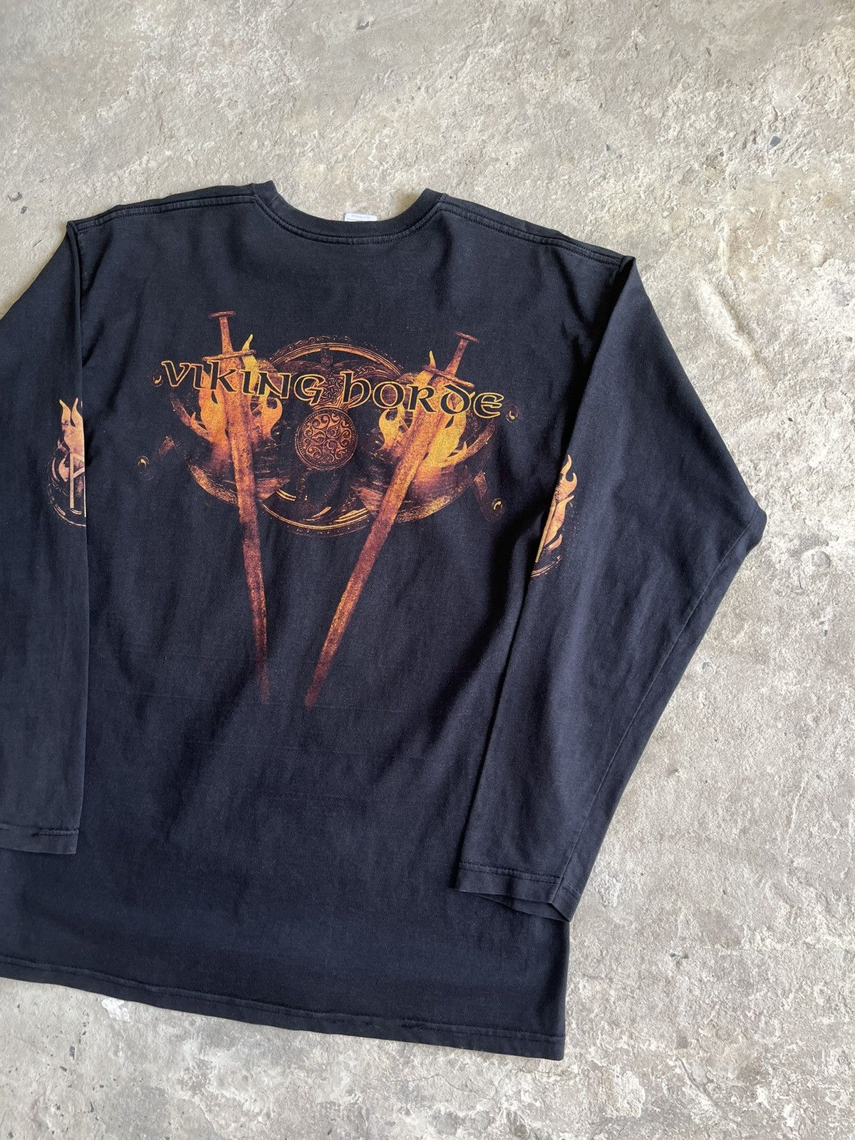 Band Tees Amon Amarth Flames Logo Vintage Rock Metal Long Sleeve Shirt Size US M / EU 48-50 / 2 - 12 Thumbnail