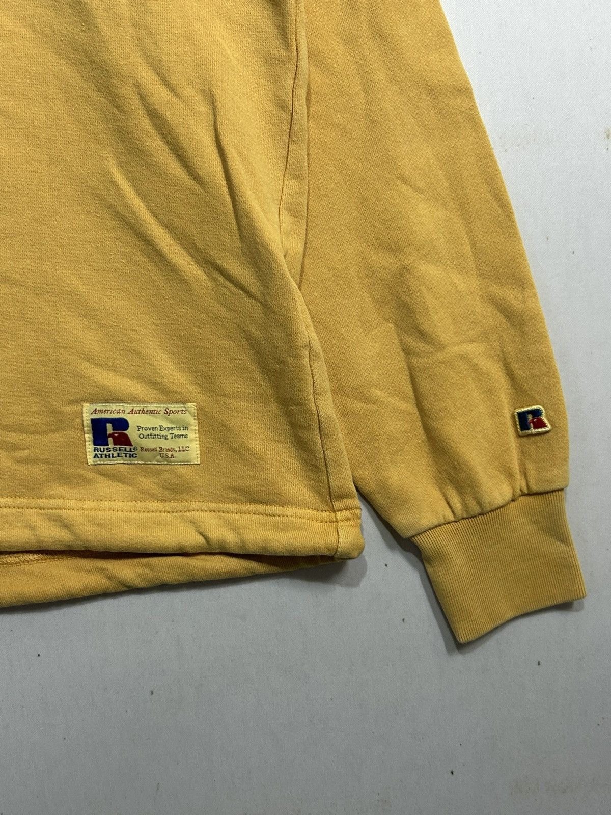 Japanese Brand × Russell Athletic × Vintage Vintage Russell Athletic Size US M / EU 48-50 / 2 - 2 Thumbnail