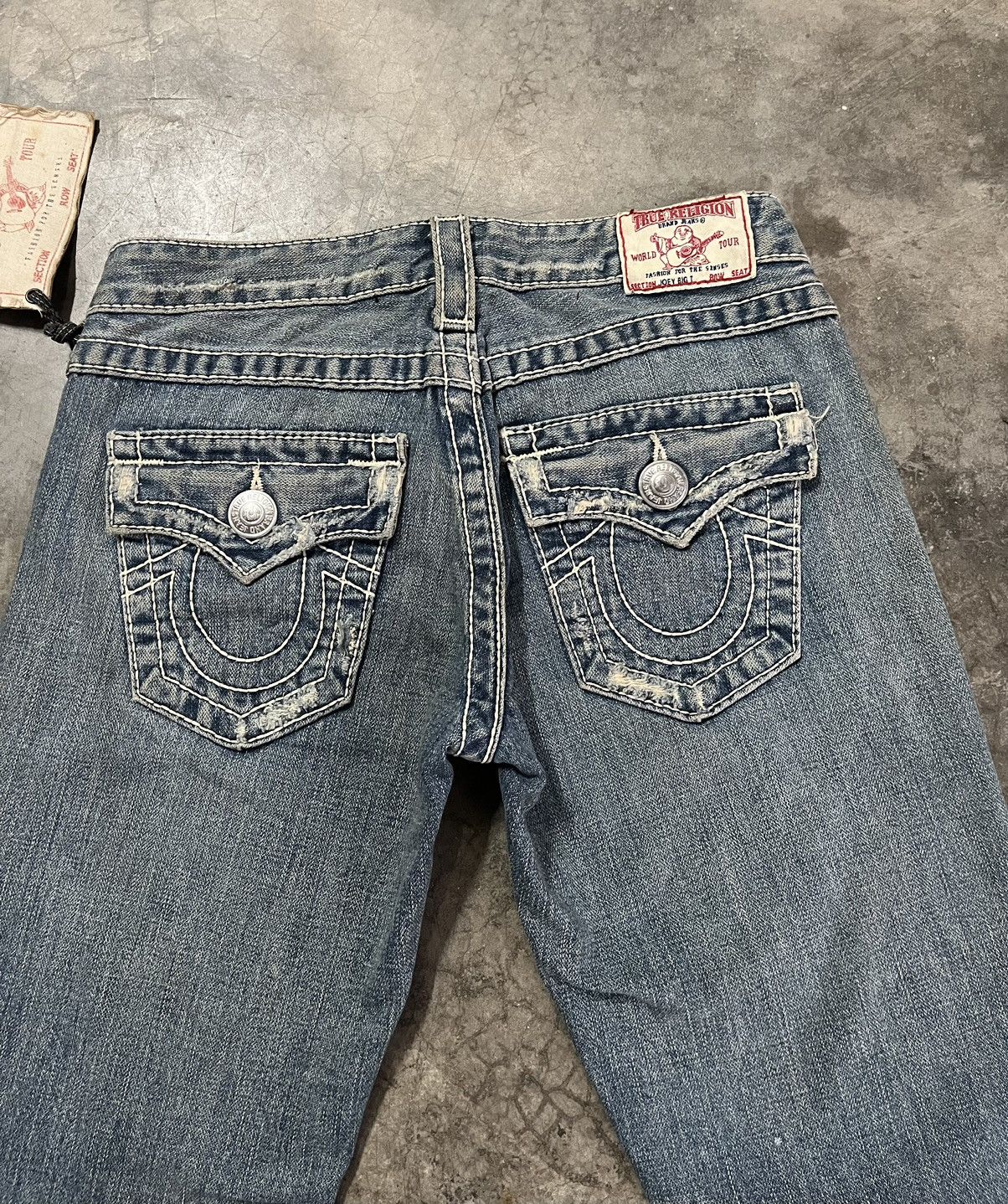 True Religion Flare Jeans TRUE RELIGION distressed low rise twist leg Size US 28 / EU 44 - 13 Thumbnail