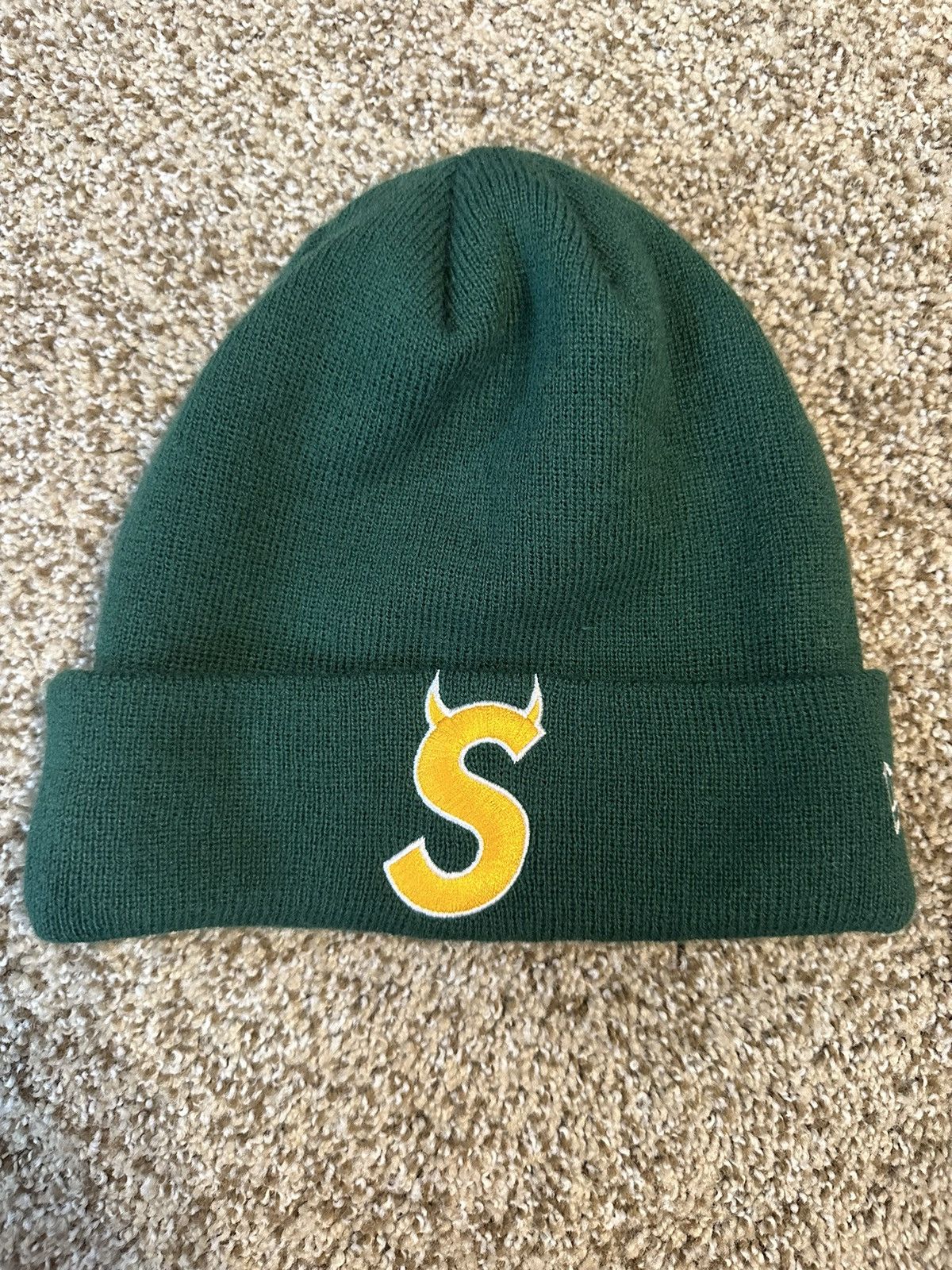 Supreme Supreme x New Era S Logo Beanie 'Dark Green' 2022 | Grailed