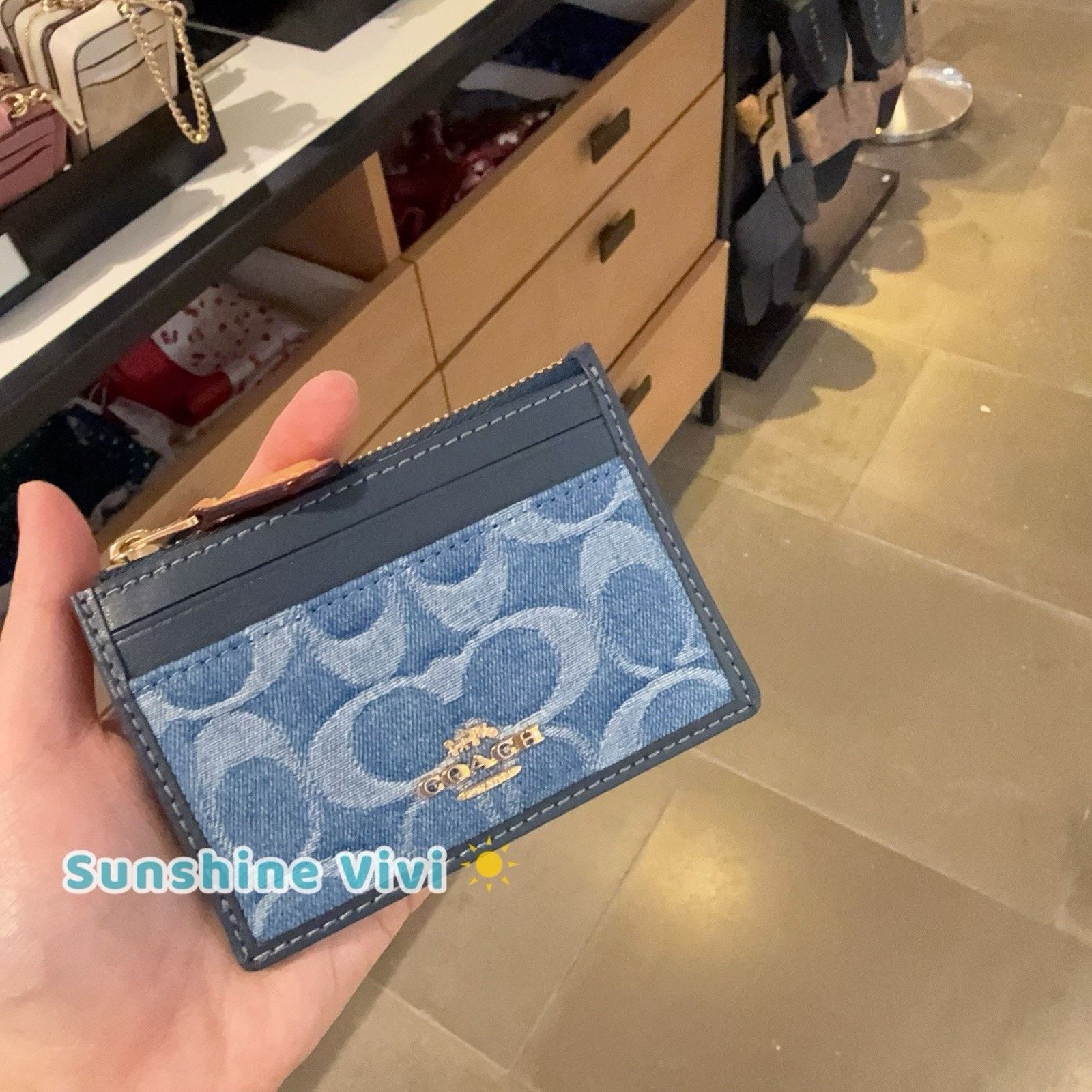 Coach NWT Coach Mini Skinny Id Case Denim CDF94 denim/Gold/Indigo Size ONE SIZE - 1 Thumbnail