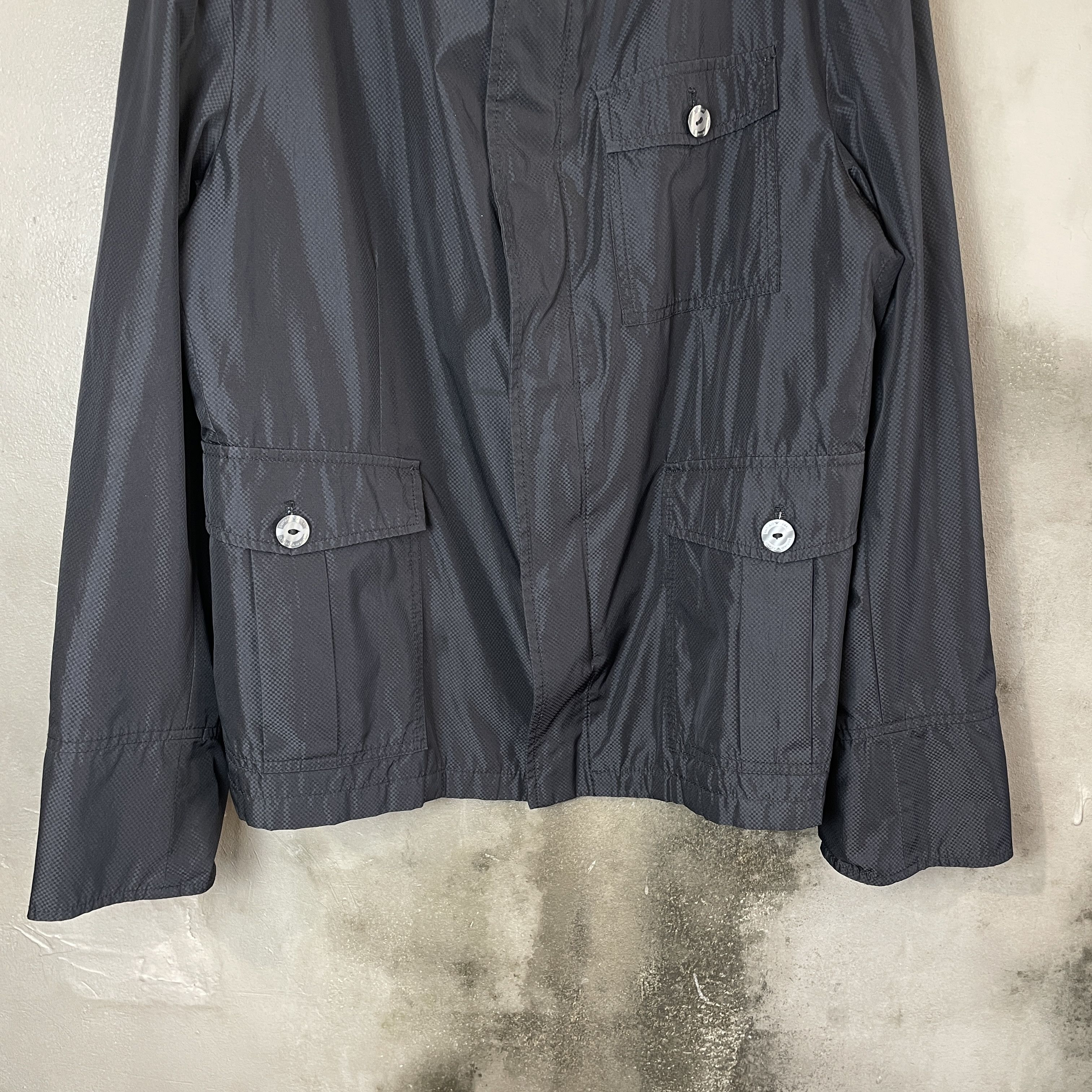 Emporio Armani 2010s Emporio Armani 2-Way Zipped Windbreaker Size US M / EU 48-50 / 2 - 5 Thumbnail