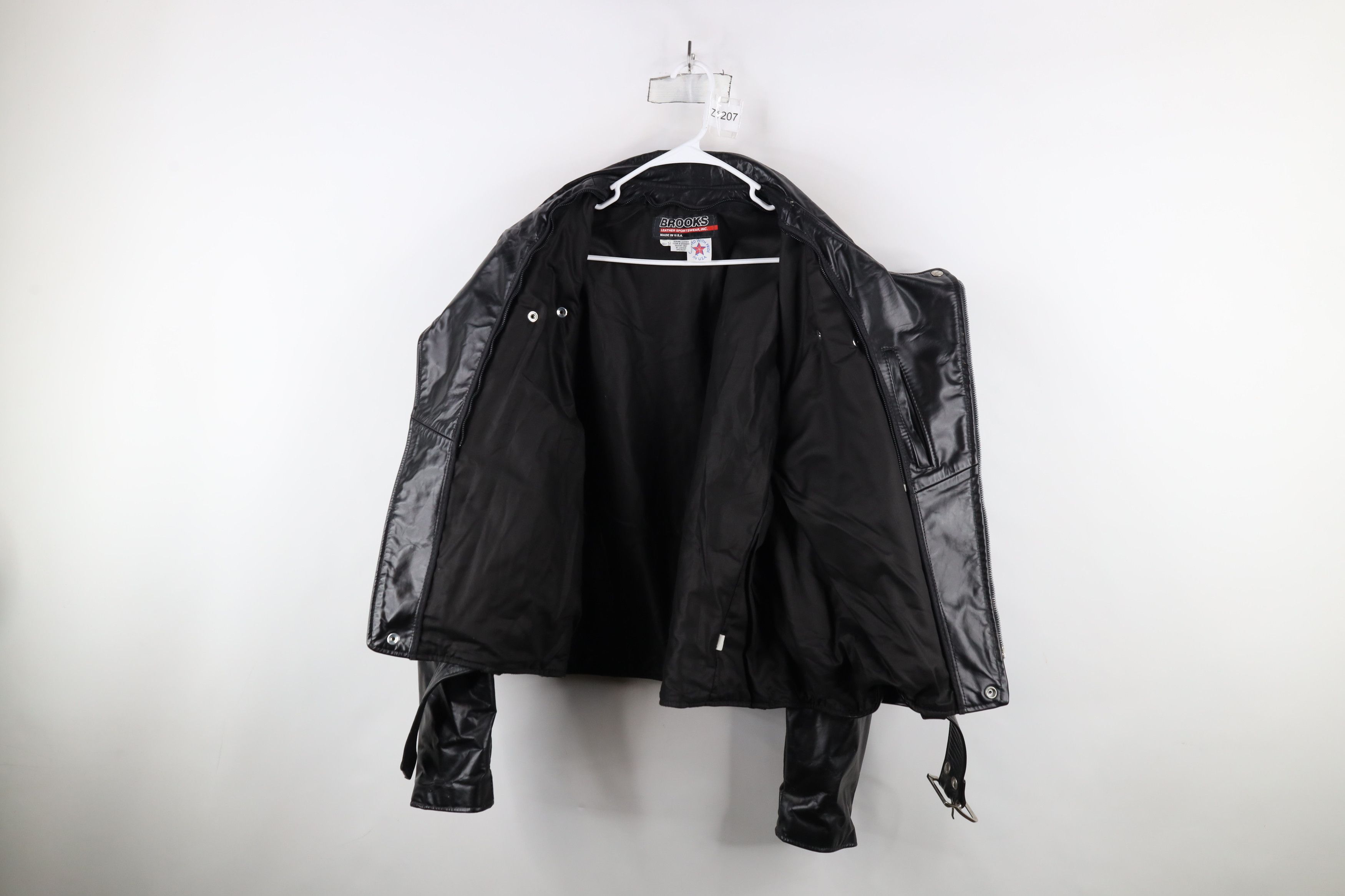 Vintage Vintage 70s 80s Belted Leather Motorcycle Jacket Black USA Size US XXL / EU 58 / 5 - 10 Thumbnail