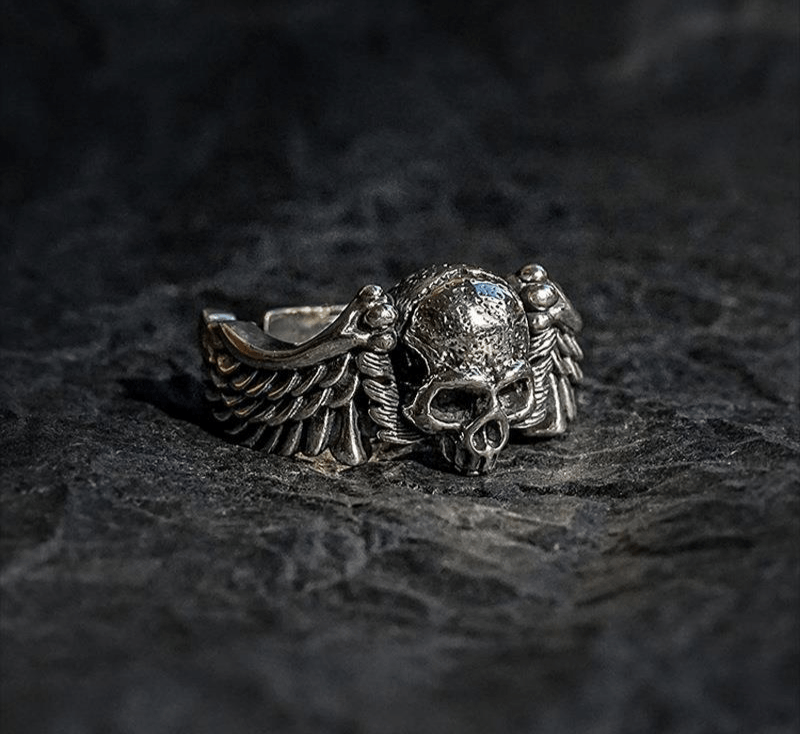Vintage Resizable Retro Wings Skull Head Ring Size ONE SIZE - 9 Thumbnail