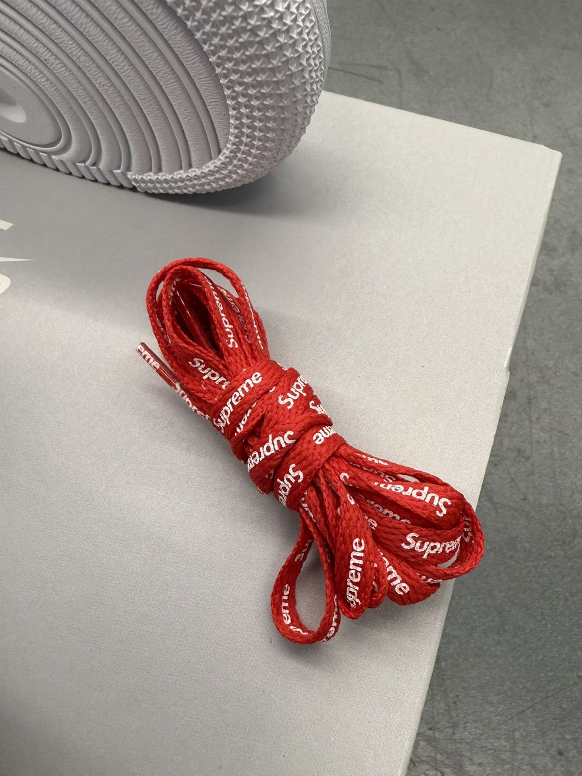 Nike × Supreme 2024 Nike Air Force 1 Low Supreme Shanghai Size US 8 / EU 41 - 13 Thumbnail