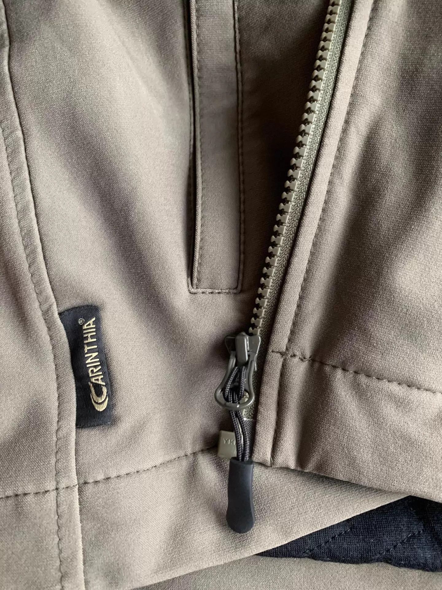 Other CARINTHIA Loftshell Climate Vest Olive L Size US L / EU 52-54 / 3 - 6 Thumbnail