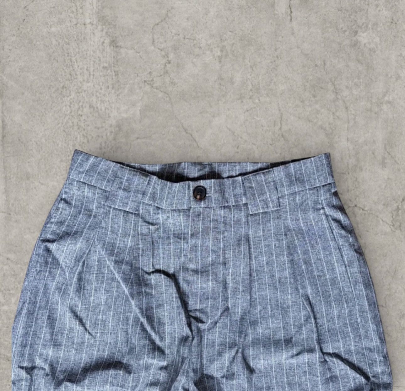 Japanese Brand Wide leg Japanese style trousers in grey pinstripe. Size L Size US 34 / EU 50 - 2 Thumbnail