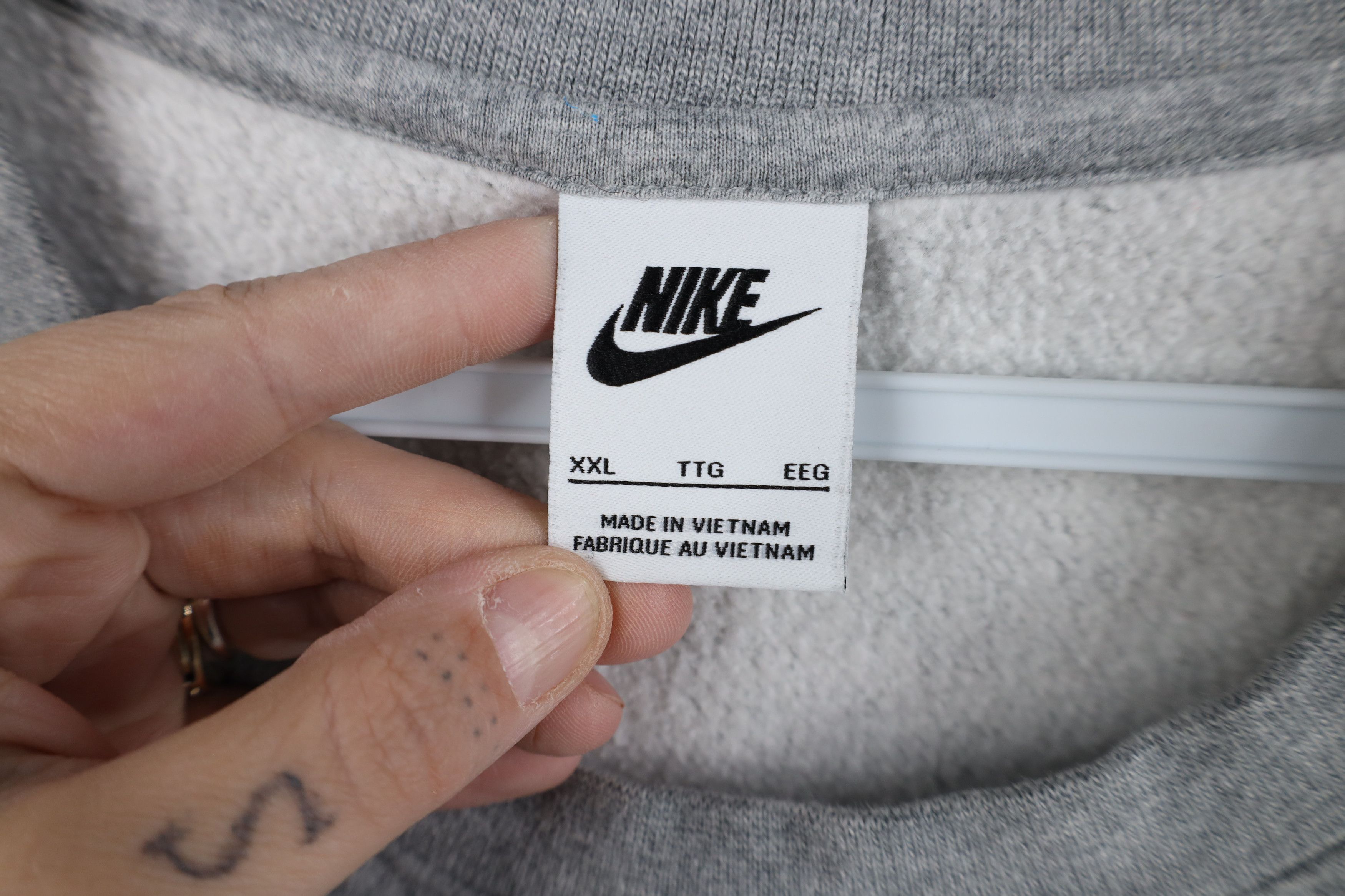 Nike Y2K Nike Scott Mini Swoosh Boxy Fit Crewneck Sweatshirt Gray Size US XXL / EU 58 / 5 - 7 Thumbnail