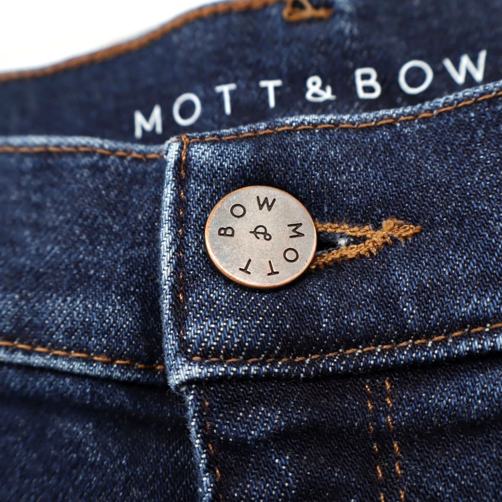 Mott & Bow Mott & Bow Women's Boyfriend Jeans Dark Indigo Blue 31X30 Regular Denim 5-Pocket Stretch Rise 10.5" Inseam 30" Size 31 Color Blue Jeans Size 24" / US 00 / IT 34 - 4 Thumbnail